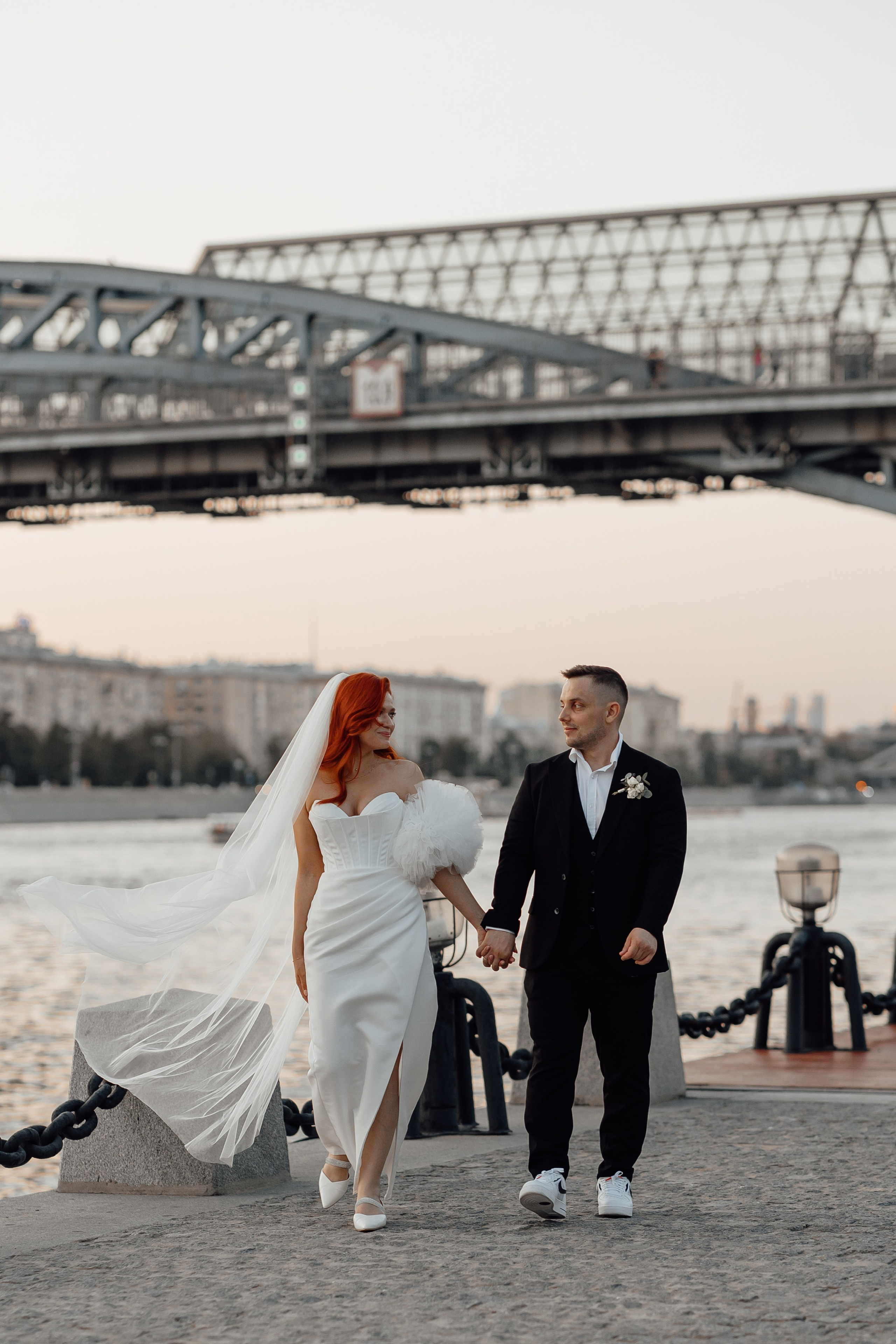 свадебная фотосессия в нескучном саду