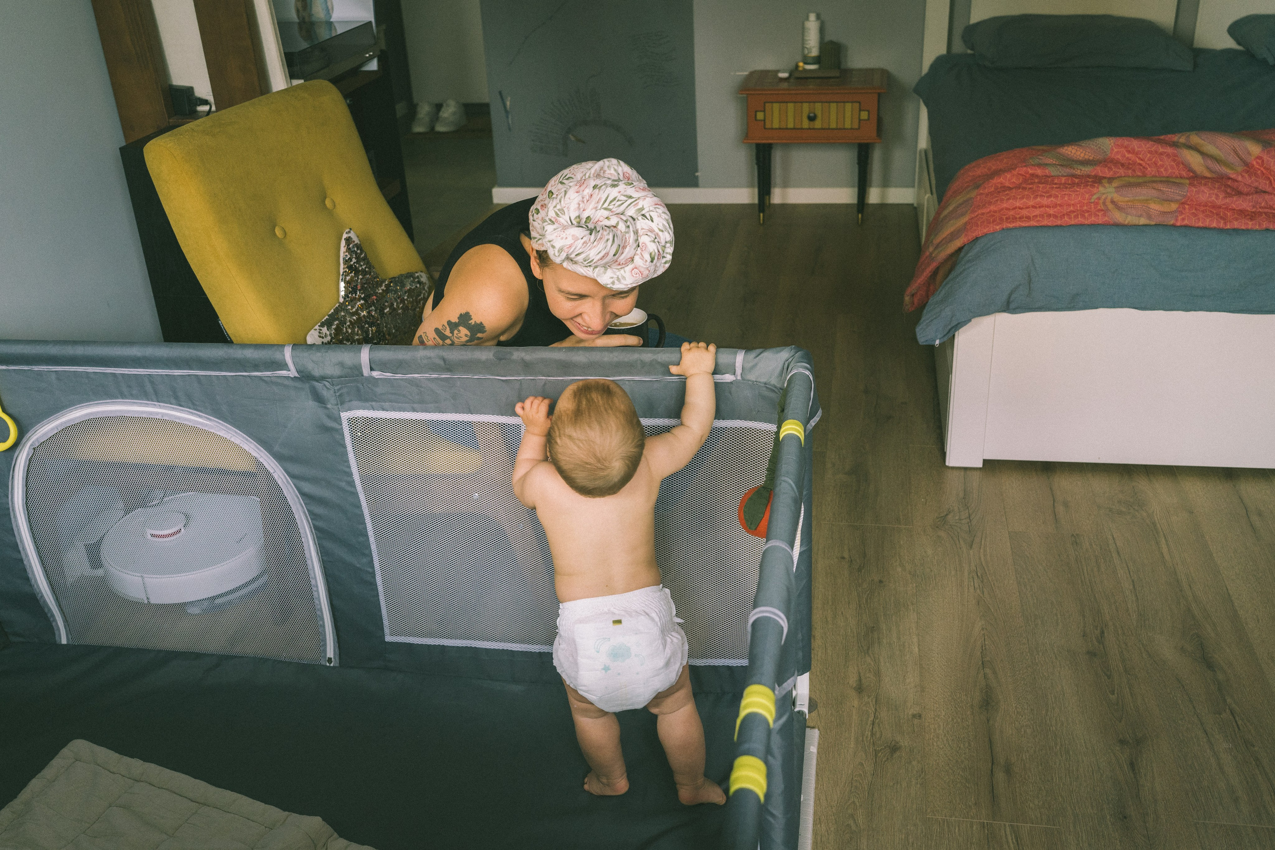 Осенняя семейная репортажная лайфстайл фотосессия. Фотограф на роды Москва. Фотограф новорожденных Москва