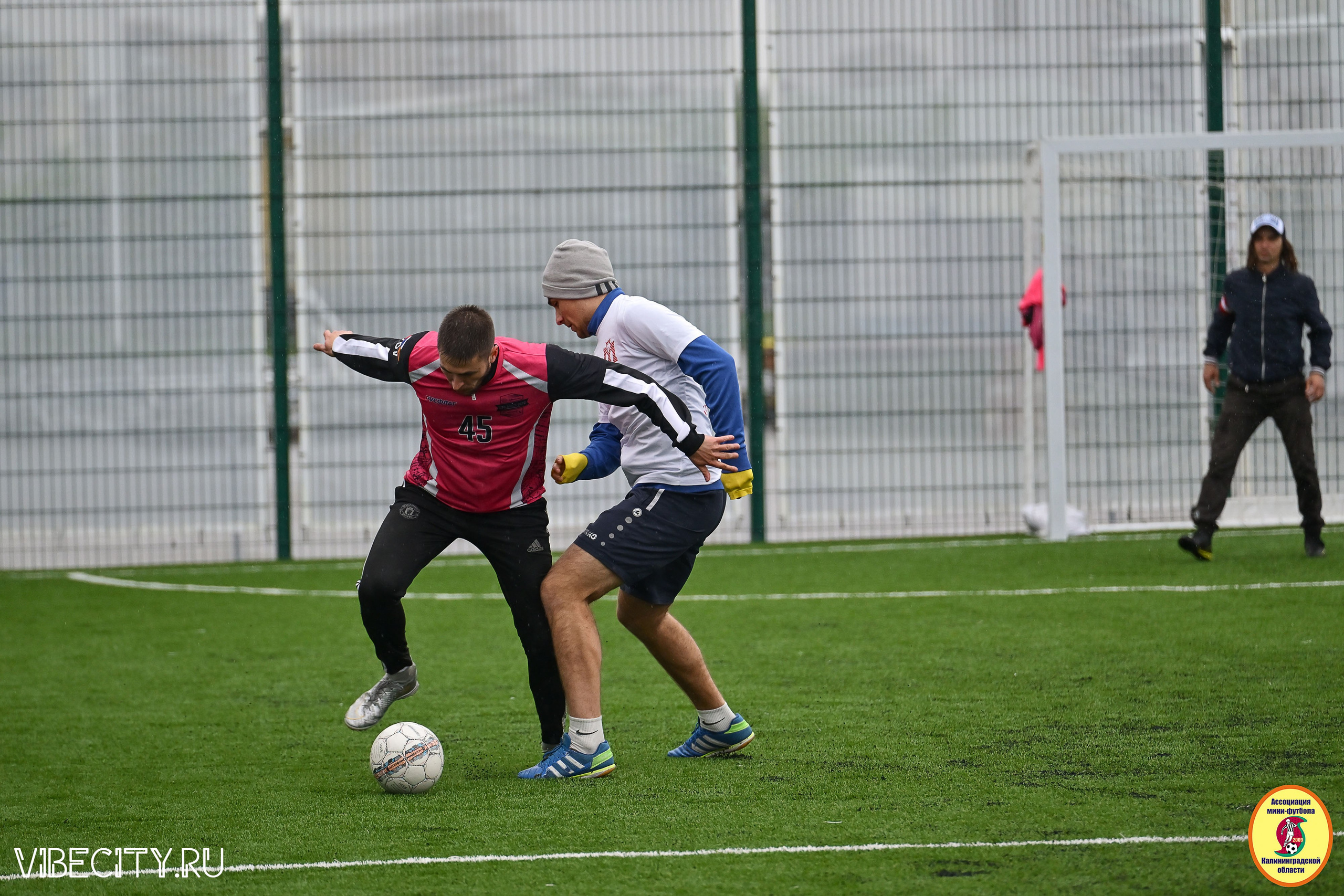 ИГРЫ МИНИ-ФУТБОЛЬНОЙ ЛИГИ. VIBECITY.RU Вайб Сити Ру Фоторепортажи Фотоотчеты Калининград