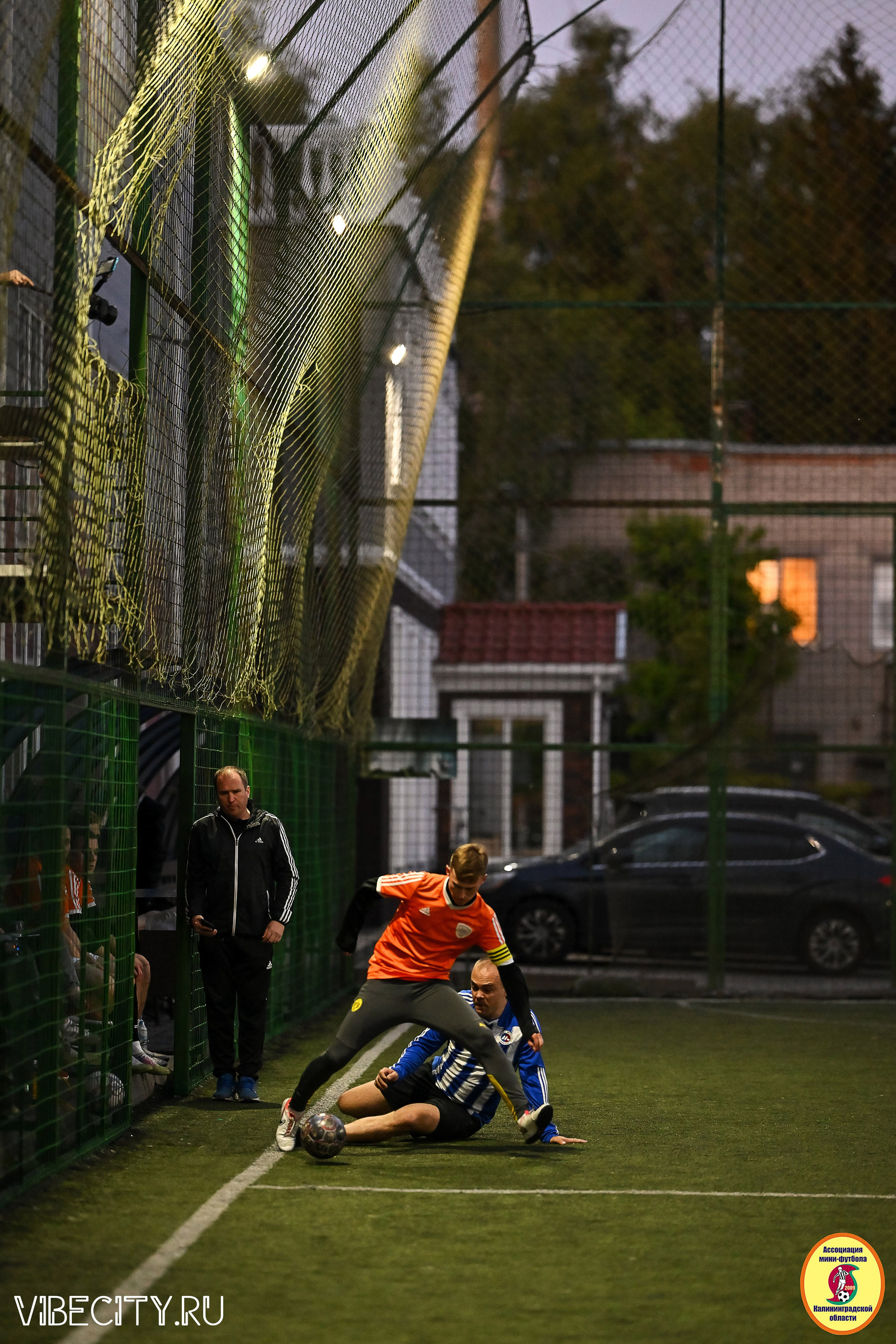 ИГРЫ МИНИ-ФУТБОЛЬНОЙ ЛИГИ. VIBECITY.RU Вайб Сити Ру Фоторепортажи Фотоотчеты Калининград