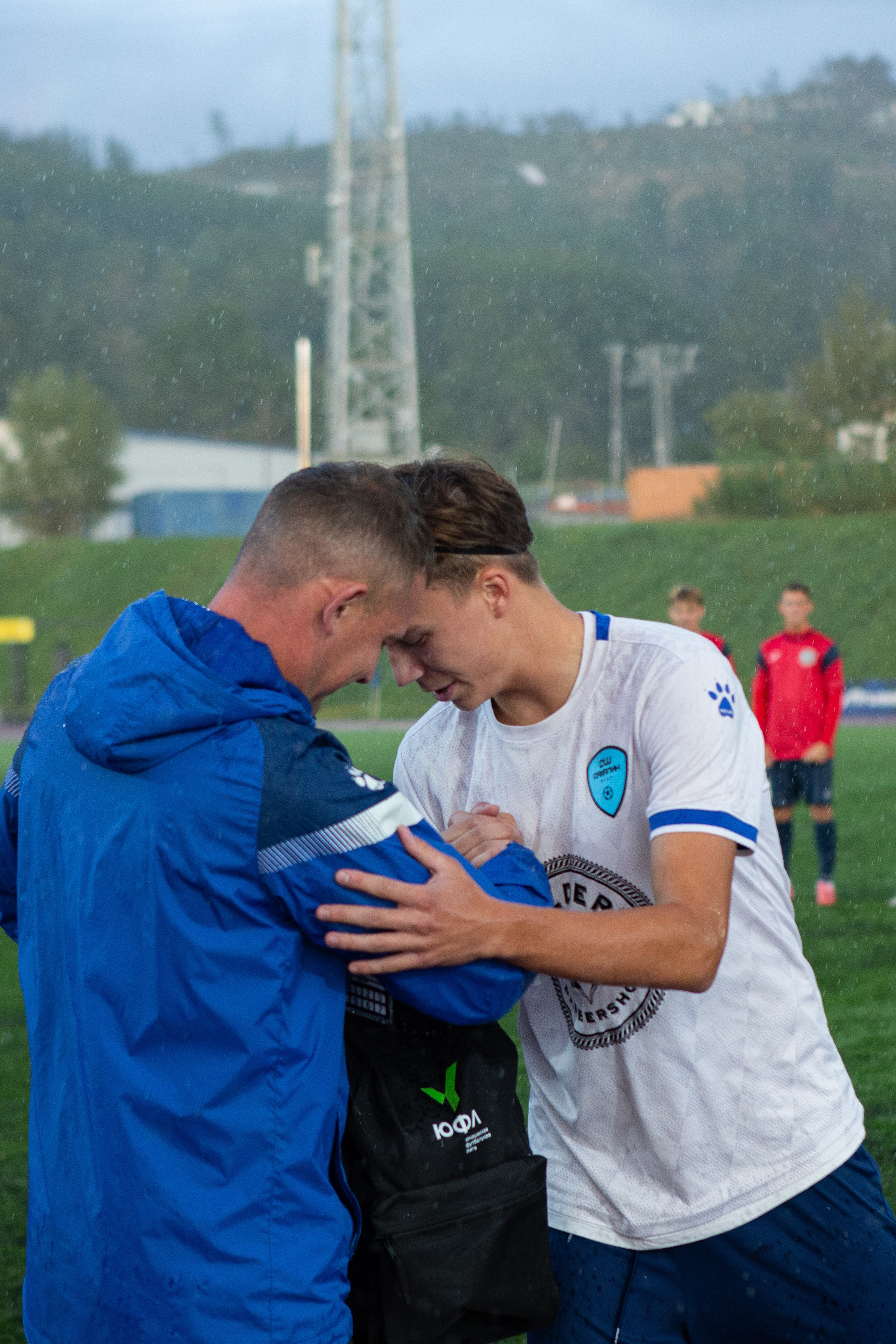 Матч юношеской футбольной лиги между командами СШ «Сахалин» и «СШОР № 1» (Комсомольск-на-Амуре) (U-18). Кутузов Евгений Фотограф в Южно-Сахалинске