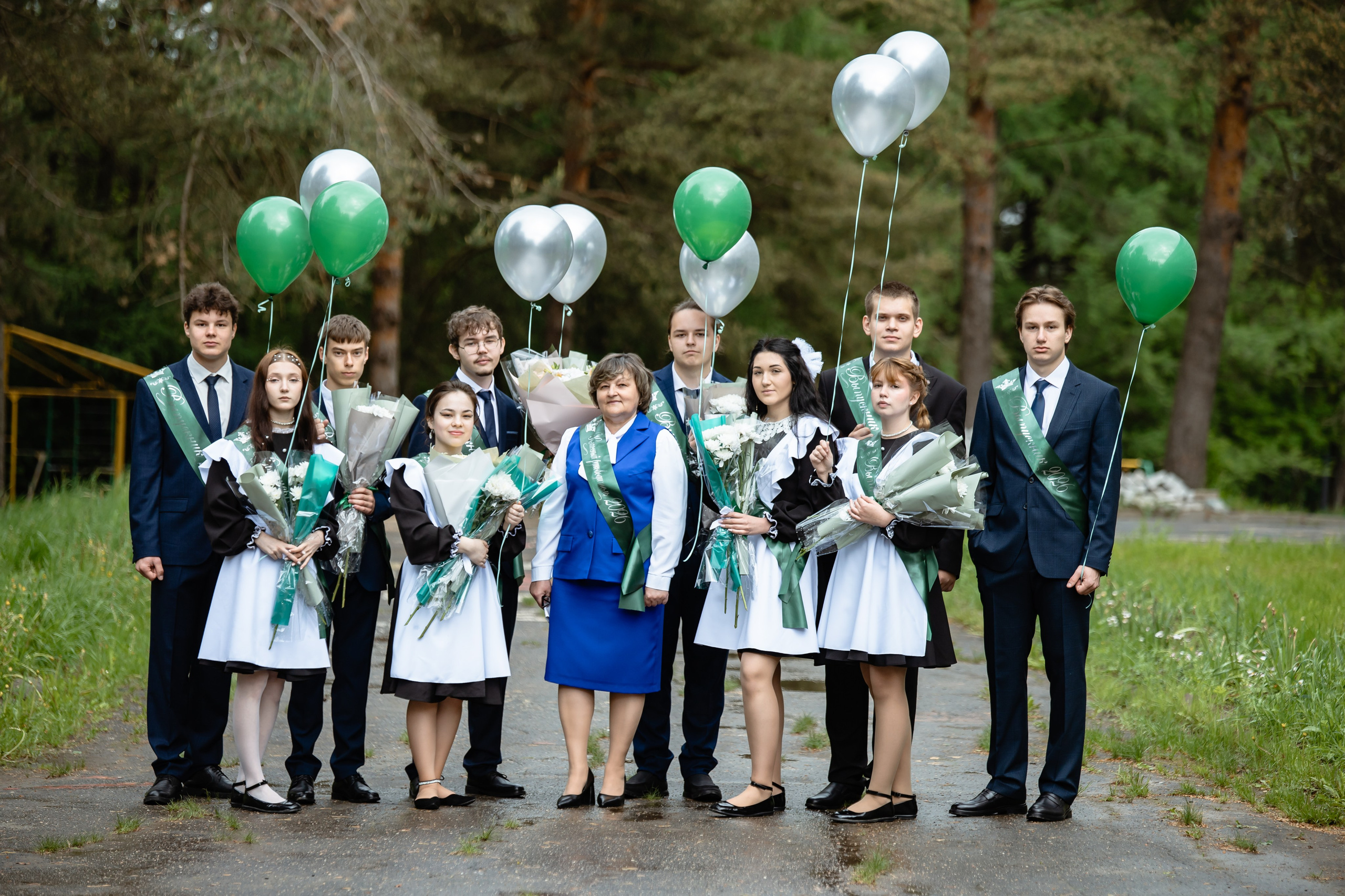 📸 Анонс Выпускного 11 и 9 класса, школа № 1, город Пошехонье. Фотограф Михаил Александров