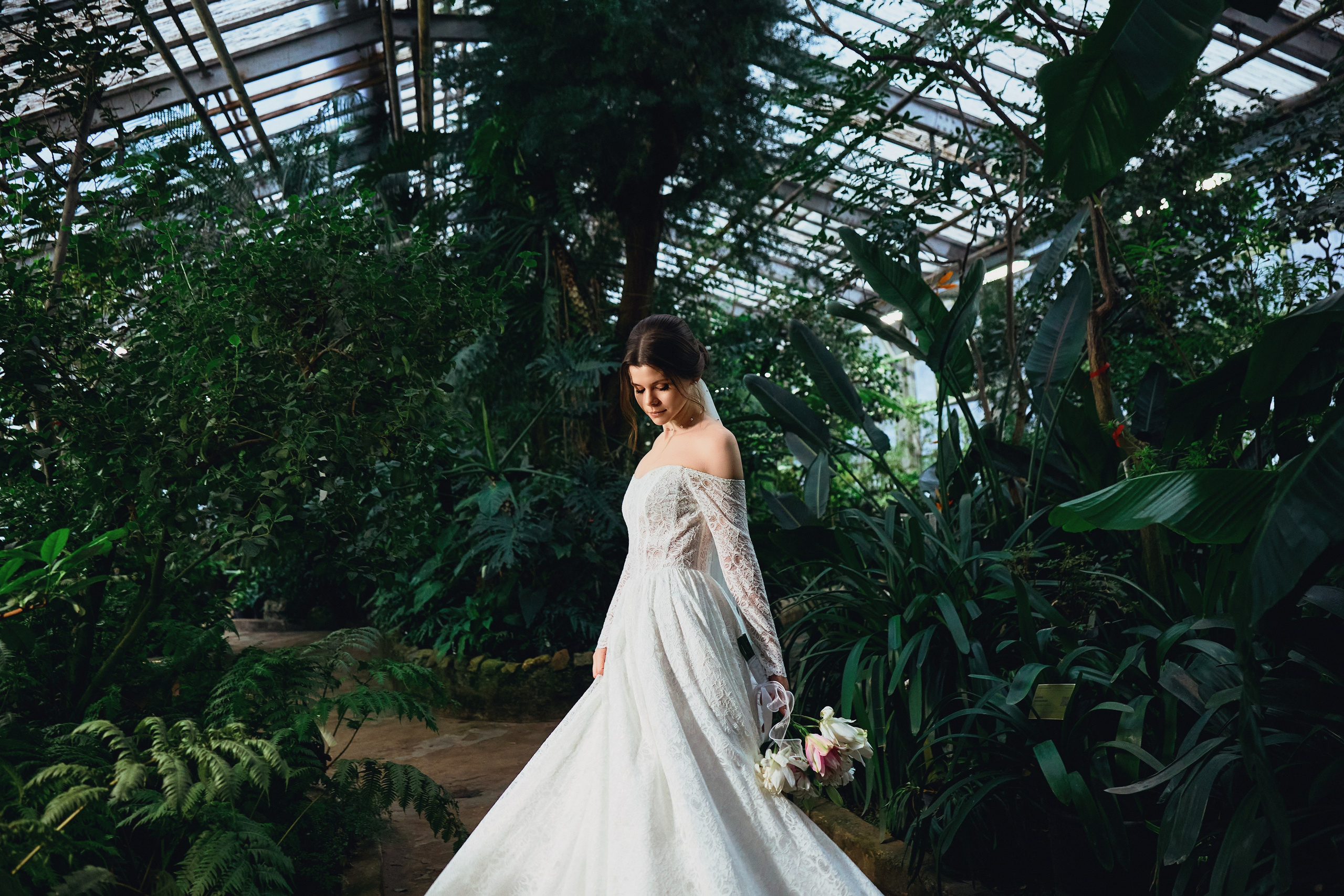 Классические сборы в отеле. Роспись в 4 ЗАГСе и съемка в оранжерее Цицина РАН. Любовь Юсупова. Фотограф