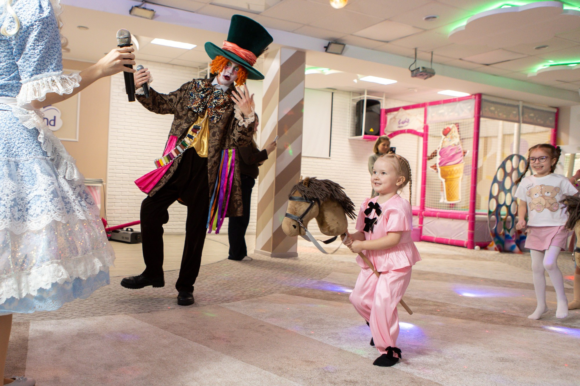 День Рождения Алисы. Фотограф в Оренбурге. Профессиональный фотограф