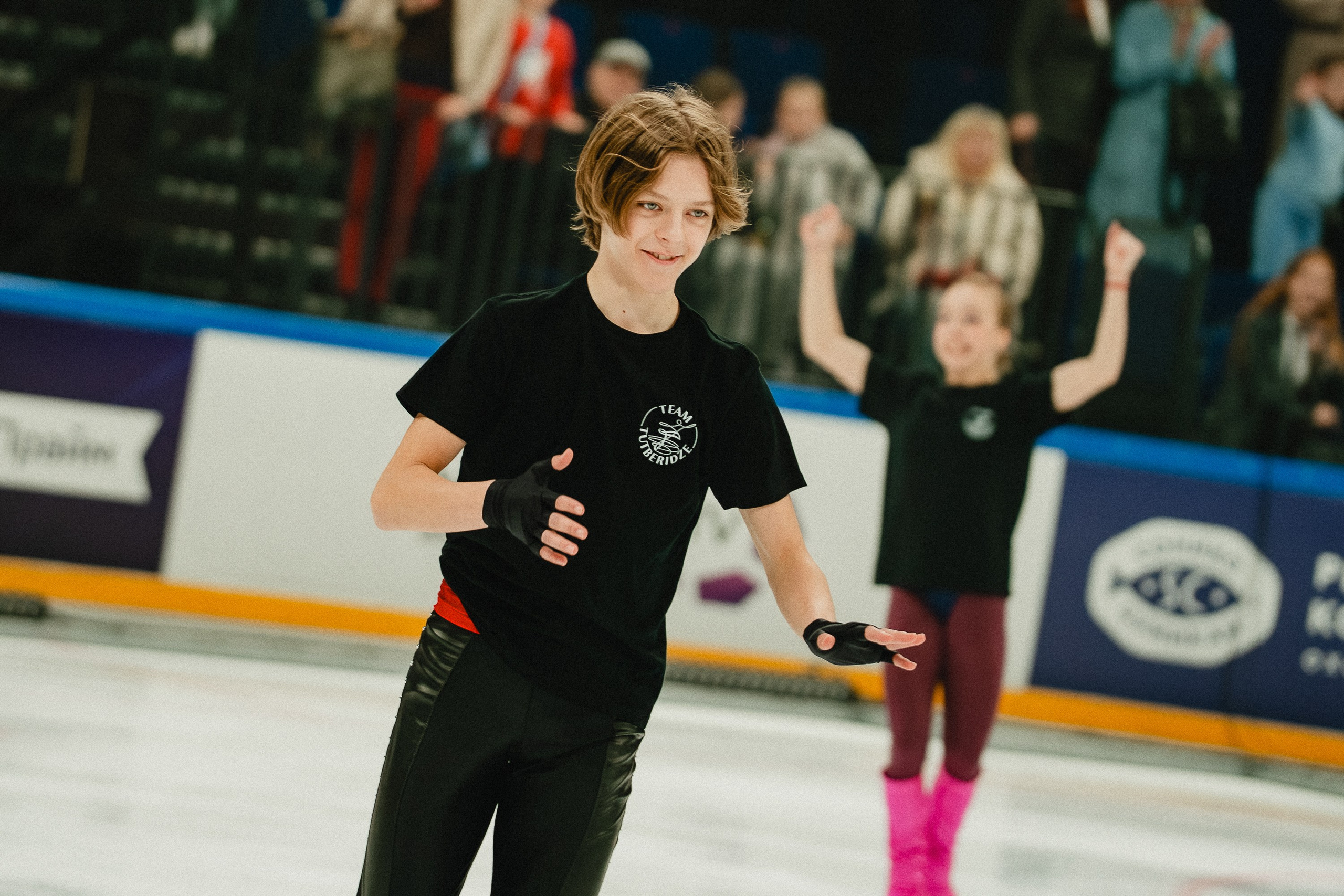 Шоу Этери Тутберидзе в Новосибирске. Воробьева Ксения — Спортивный и танцевальный фотограф Новосибирск