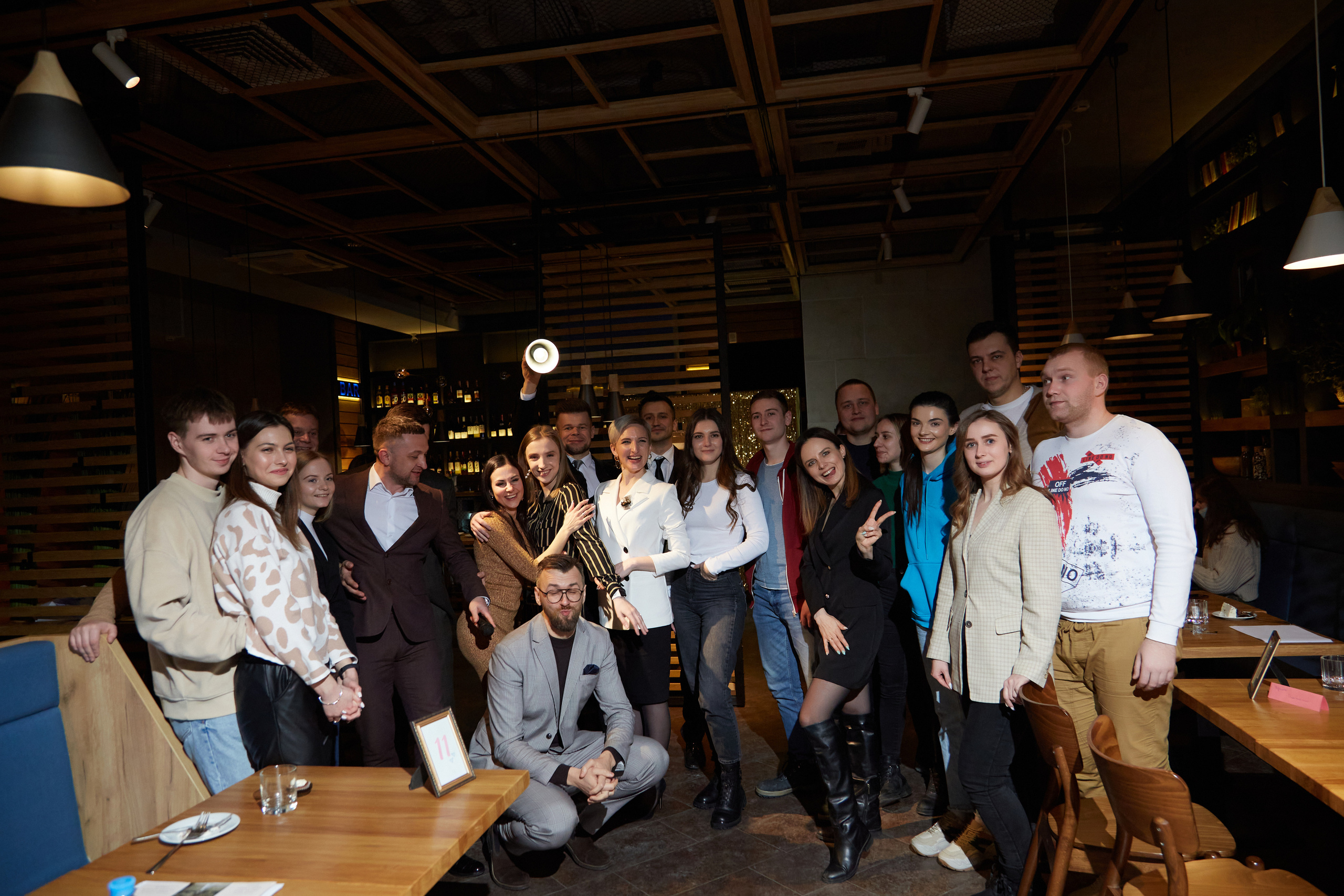 Быстрые встречи свадебных ведущих. Свадебный и семейный фотограф в Минске и Минской области