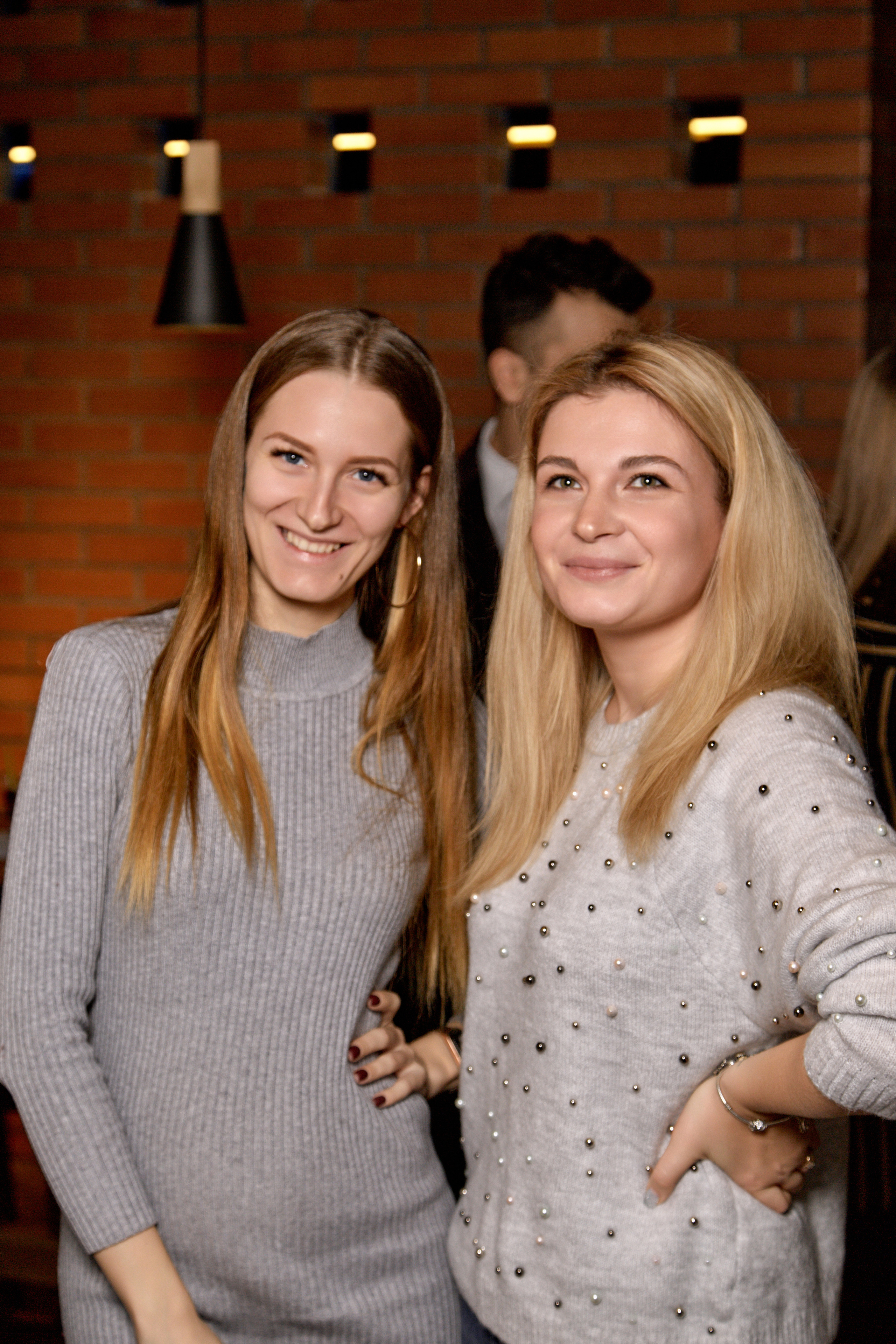 Быстрые встречи свадебных ведущих. Свадебный и семейный фотограф в Минске и Минской области