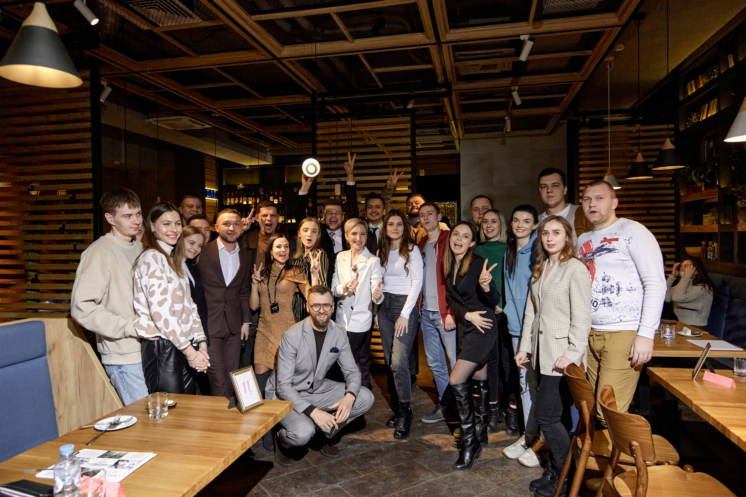 Быстрые встречи свадебных ведущих. Свадебный и семейный фотограф в Минске и Минской области