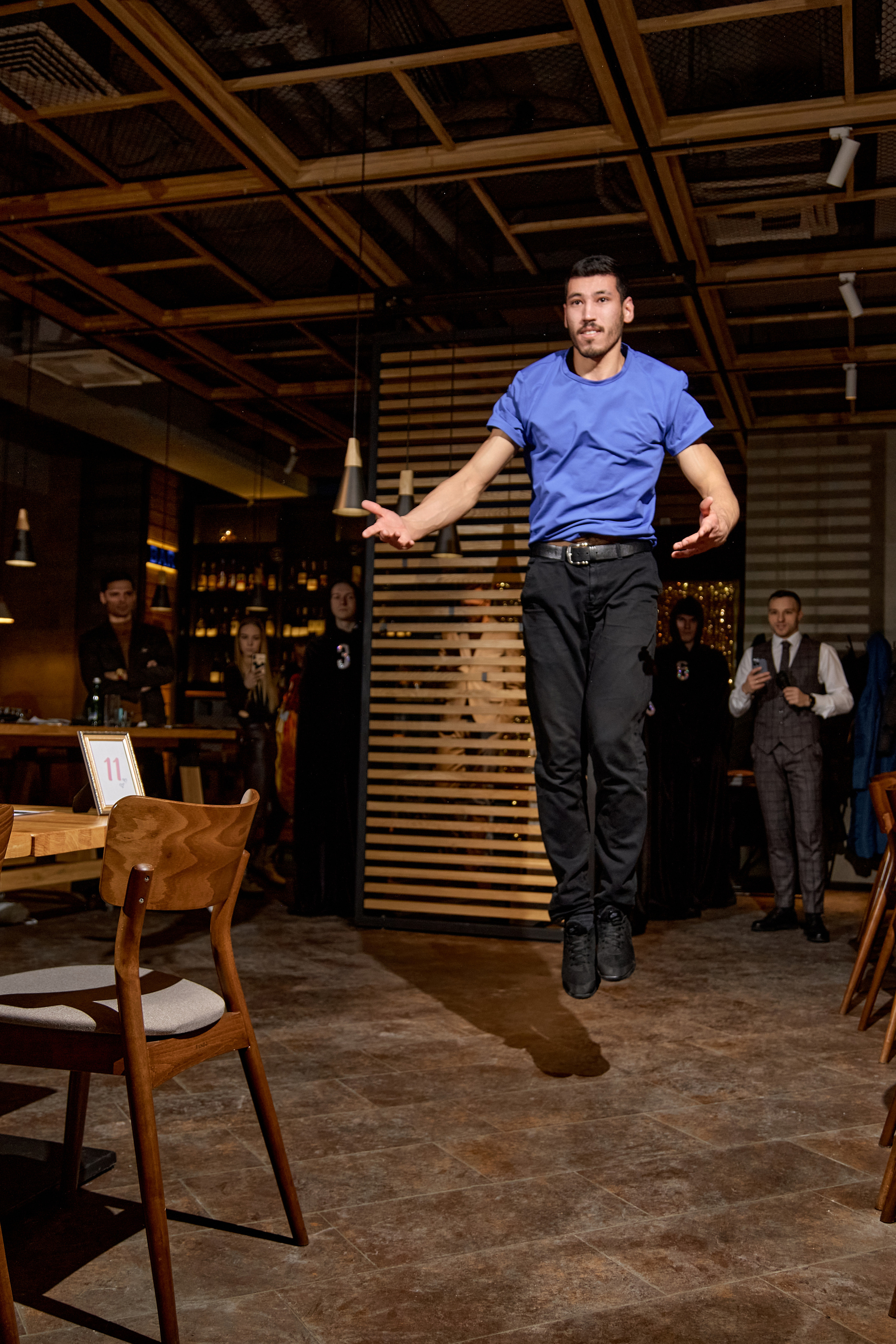 Быстрые встречи свадебных ведущих. Свадебный и семейный фотограф в Минске и Минской области