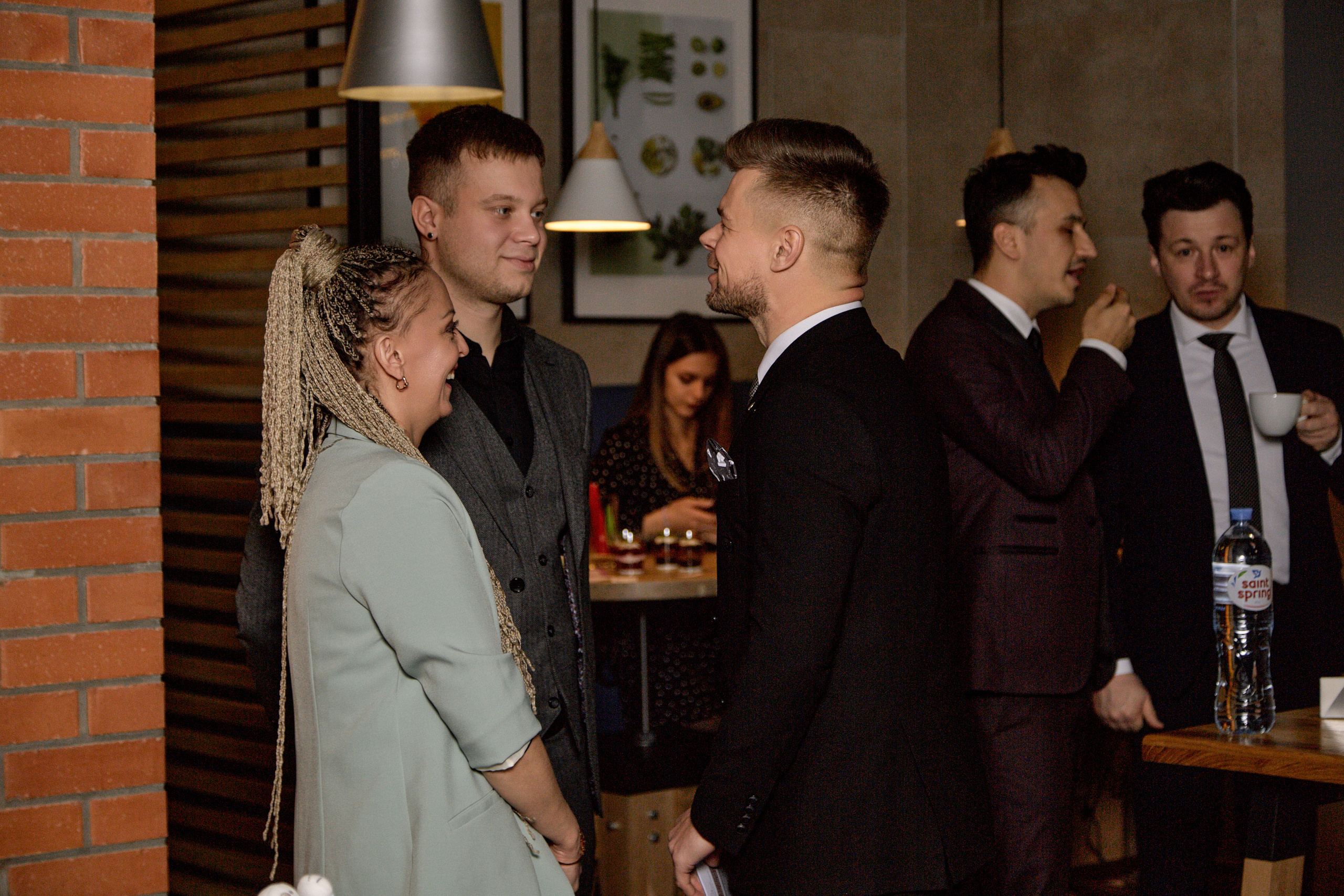 Быстрые встречи свадебных ведущих. Свадебный и семейный фотограф в Минске и Минской области