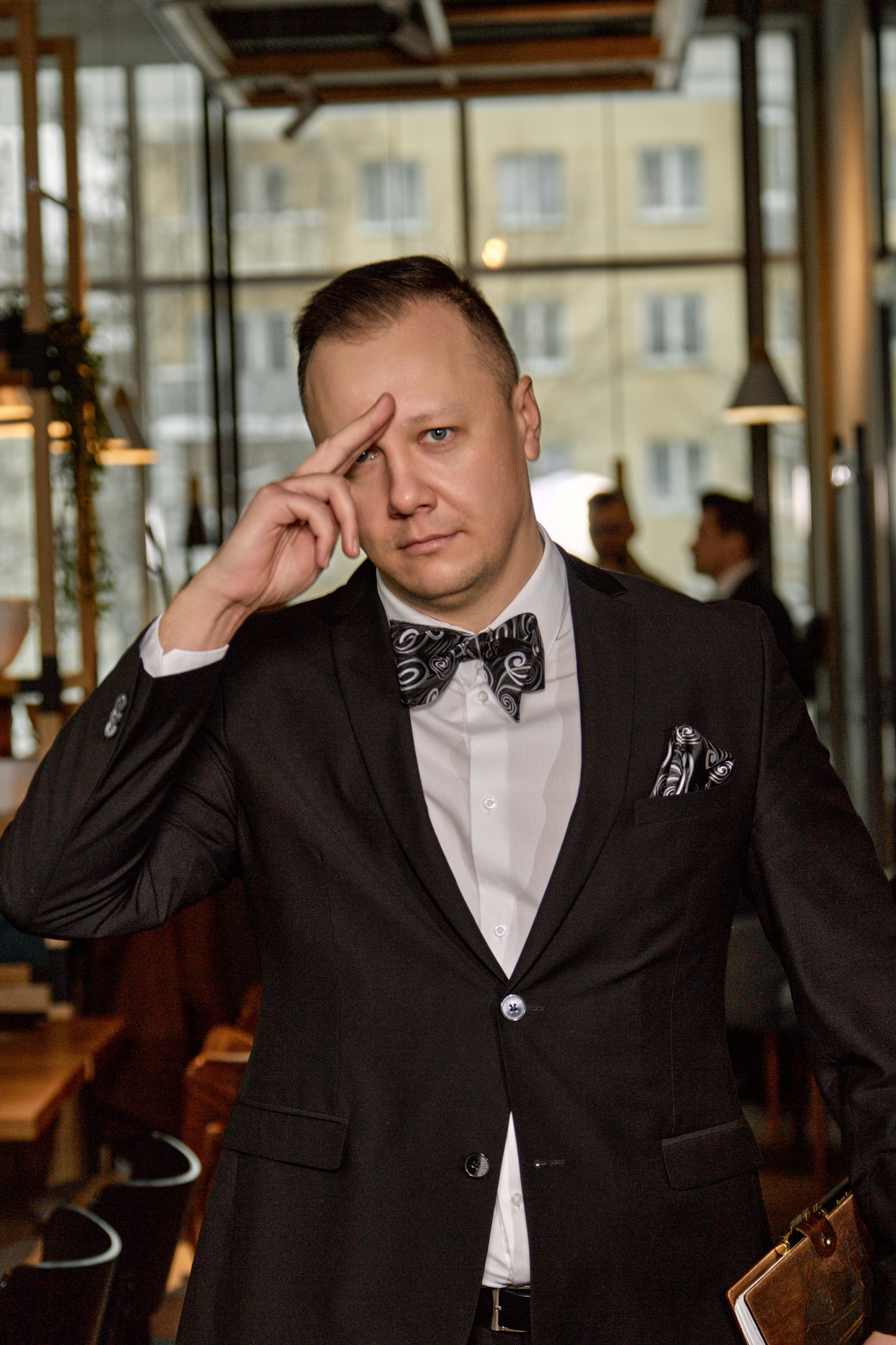 Быстрые встречи свадебных ведущих. Свадебный и семейный фотограф в Минске и Минской области