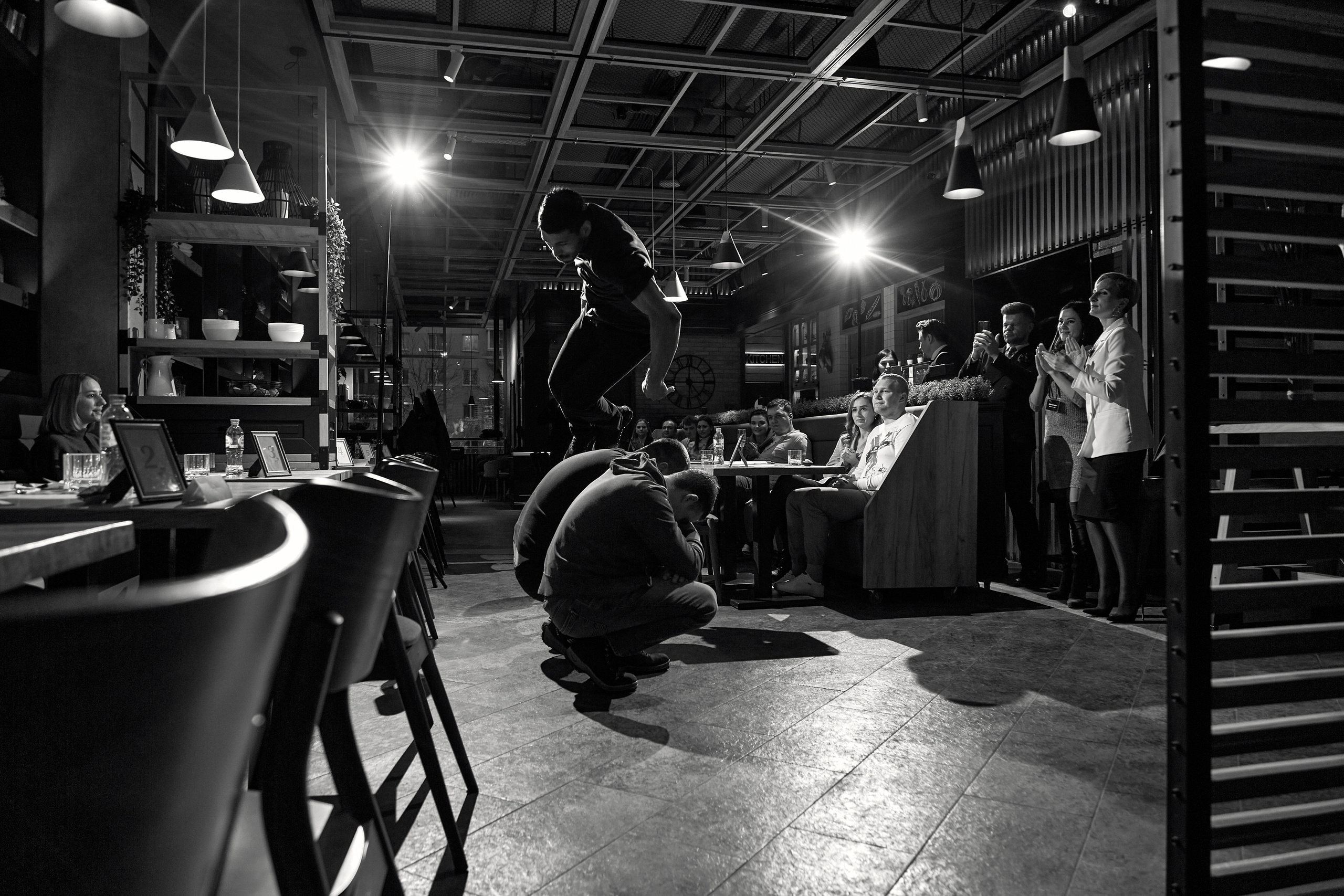 Быстрые встречи свадебных ведущих. Свадебный и семейный фотограф в Минске и Минской области