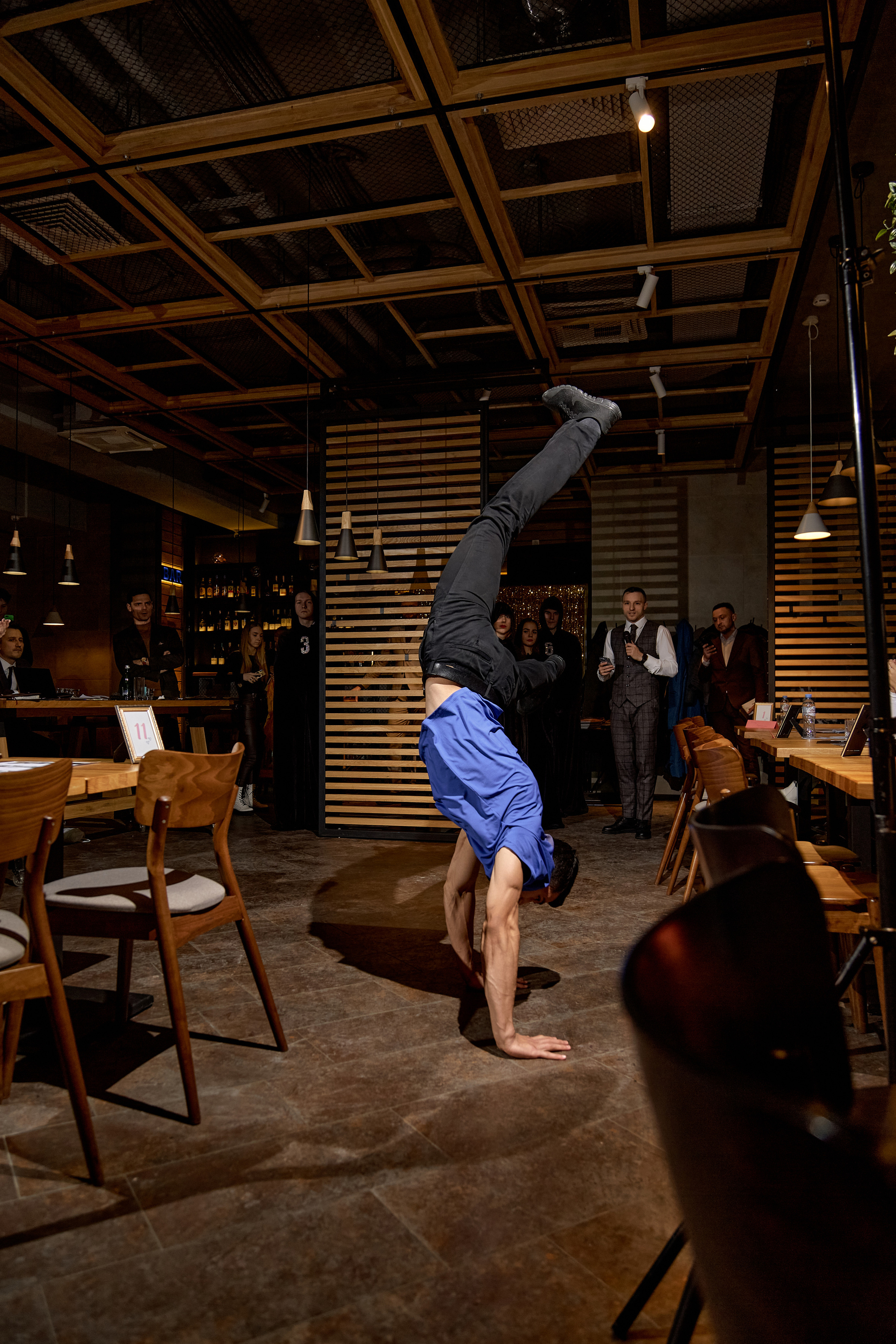 Быстрые встречи свадебных ведущих. Свадебный и семейный фотограф в Минске и Минской области