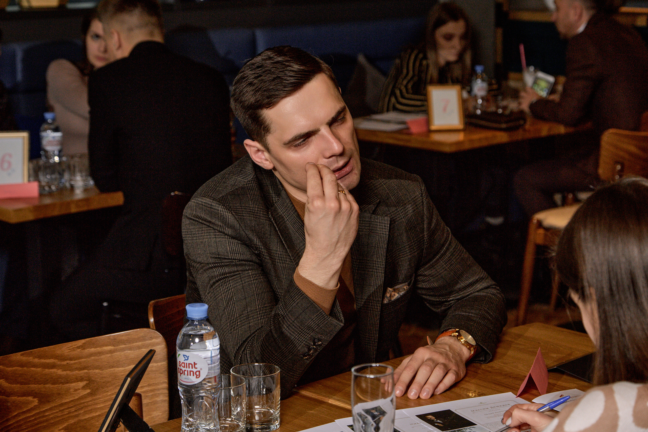 Быстрые встречи свадебных ведущих. Свадебный и семейный фотограф в Минске и Минской области