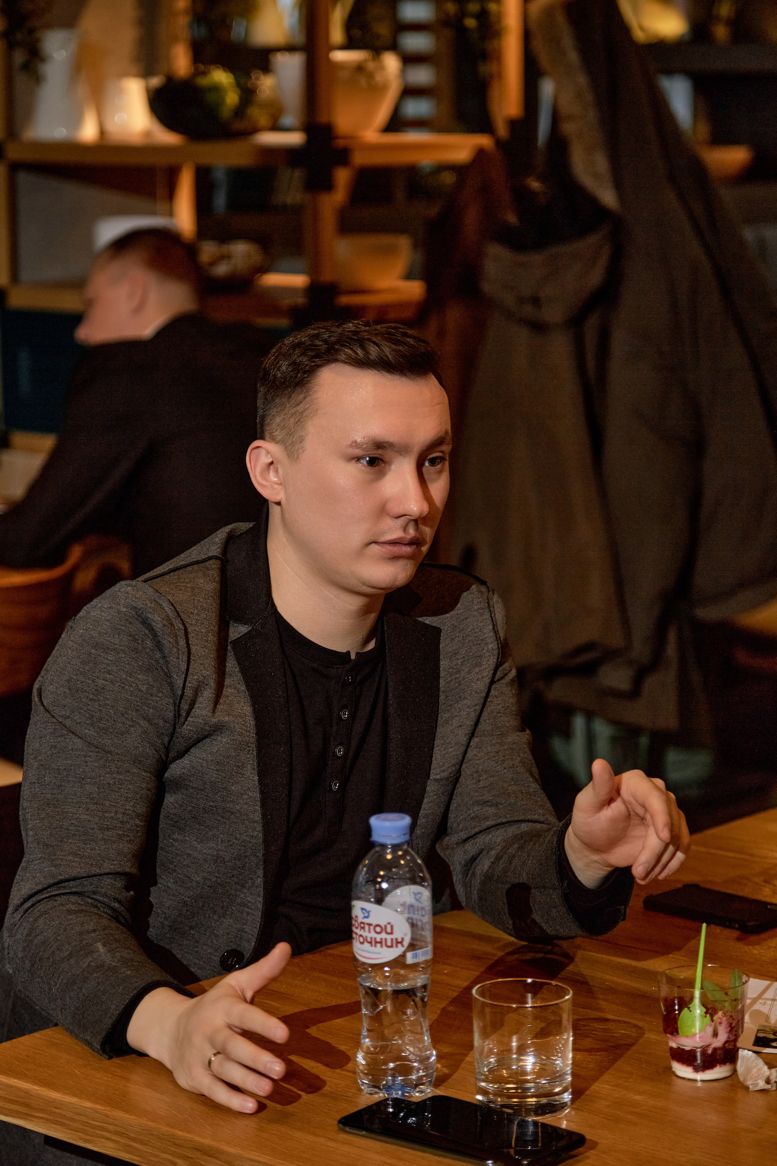 Быстрые встречи свадебных ведущих. Свадебный и семейный фотограф в Минске и Минской области