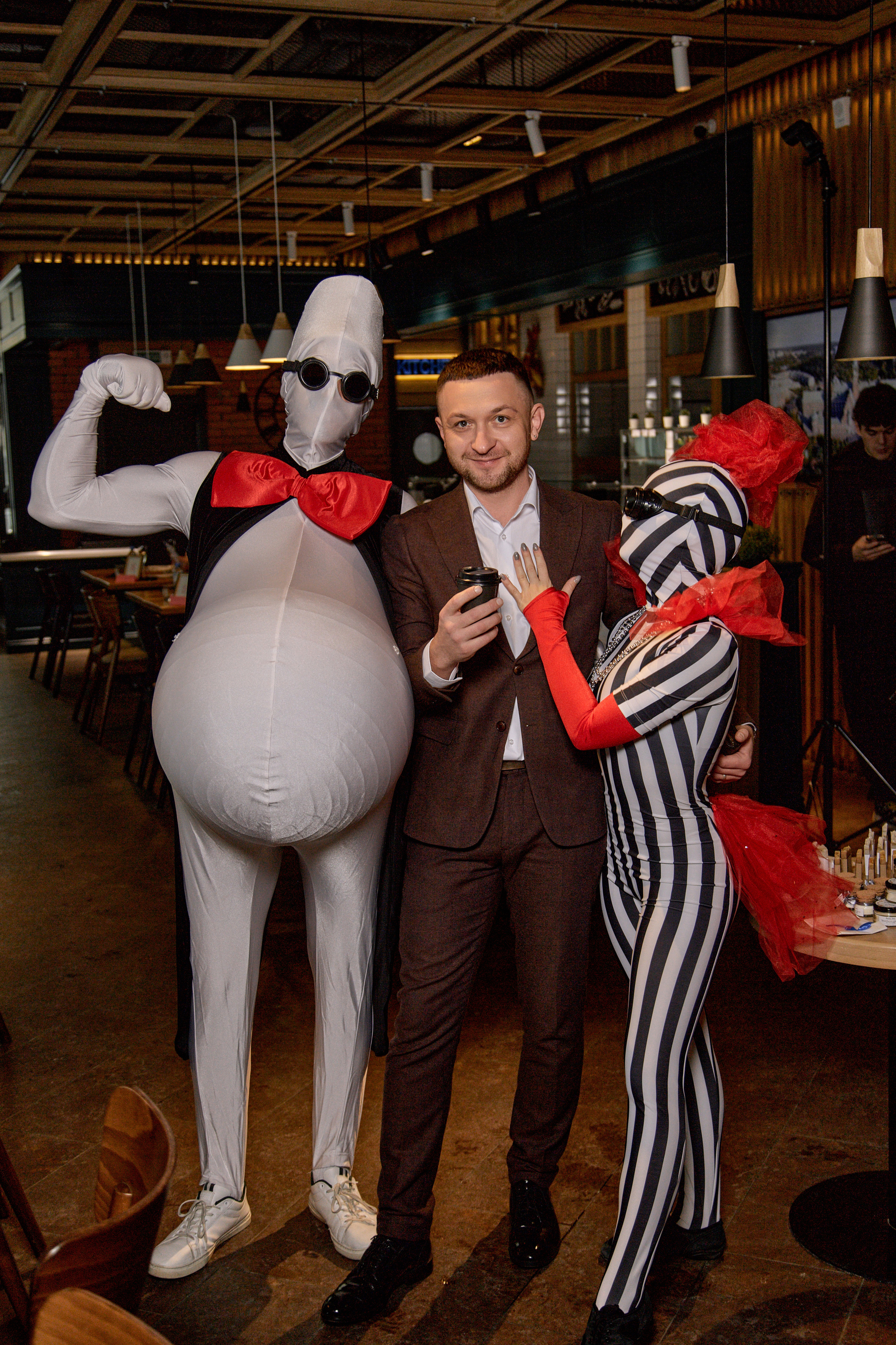 Быстрые встречи свадебных ведущих. Свадебный и семейный фотограф в Минске и Минской области