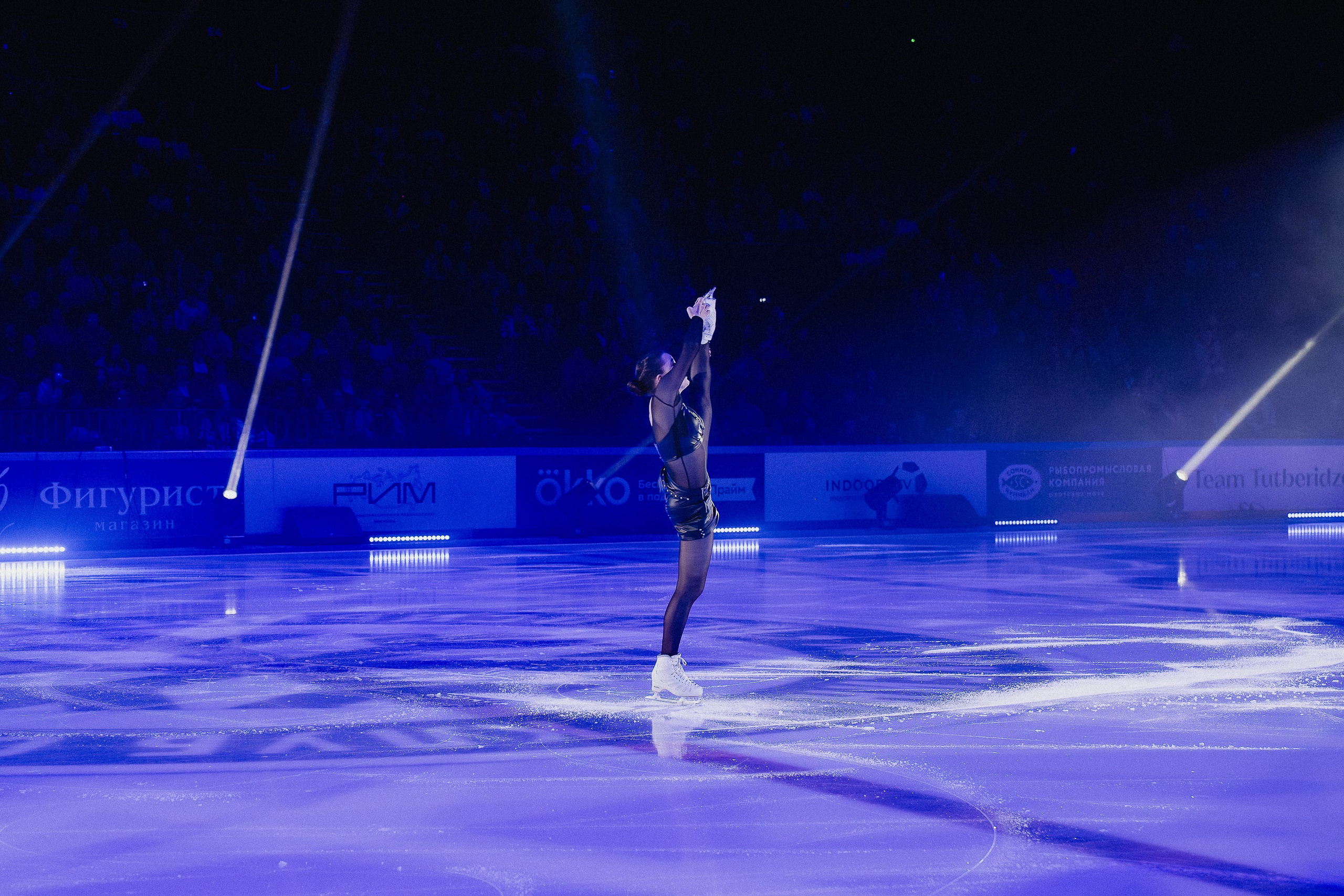 Шоу Этери Тутберидзе в Новосибирске. Воробьева Ксения — Спортивный и танцевальный фотограф Новосибирск