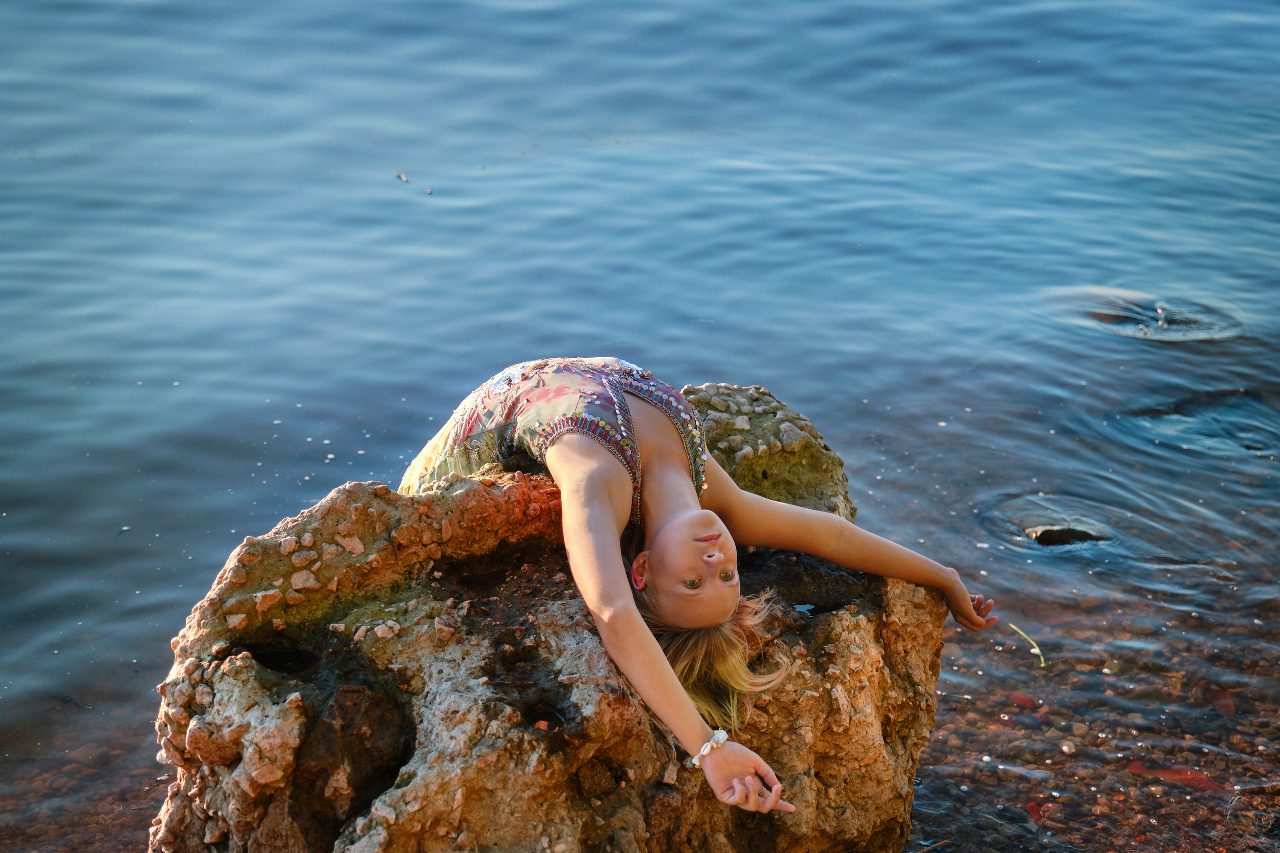 Детская фотосессия на природе летом