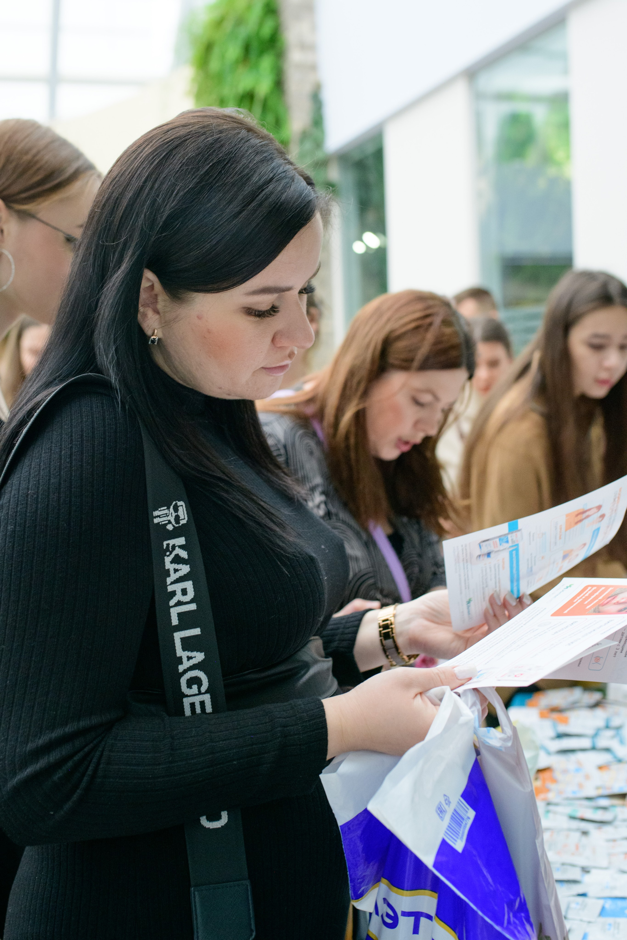Фотоотчет праздника материнства ноябрь 2024 г. Профессиональный фотограф Елена Красилина г.Ярославль, г. Рыбинск
