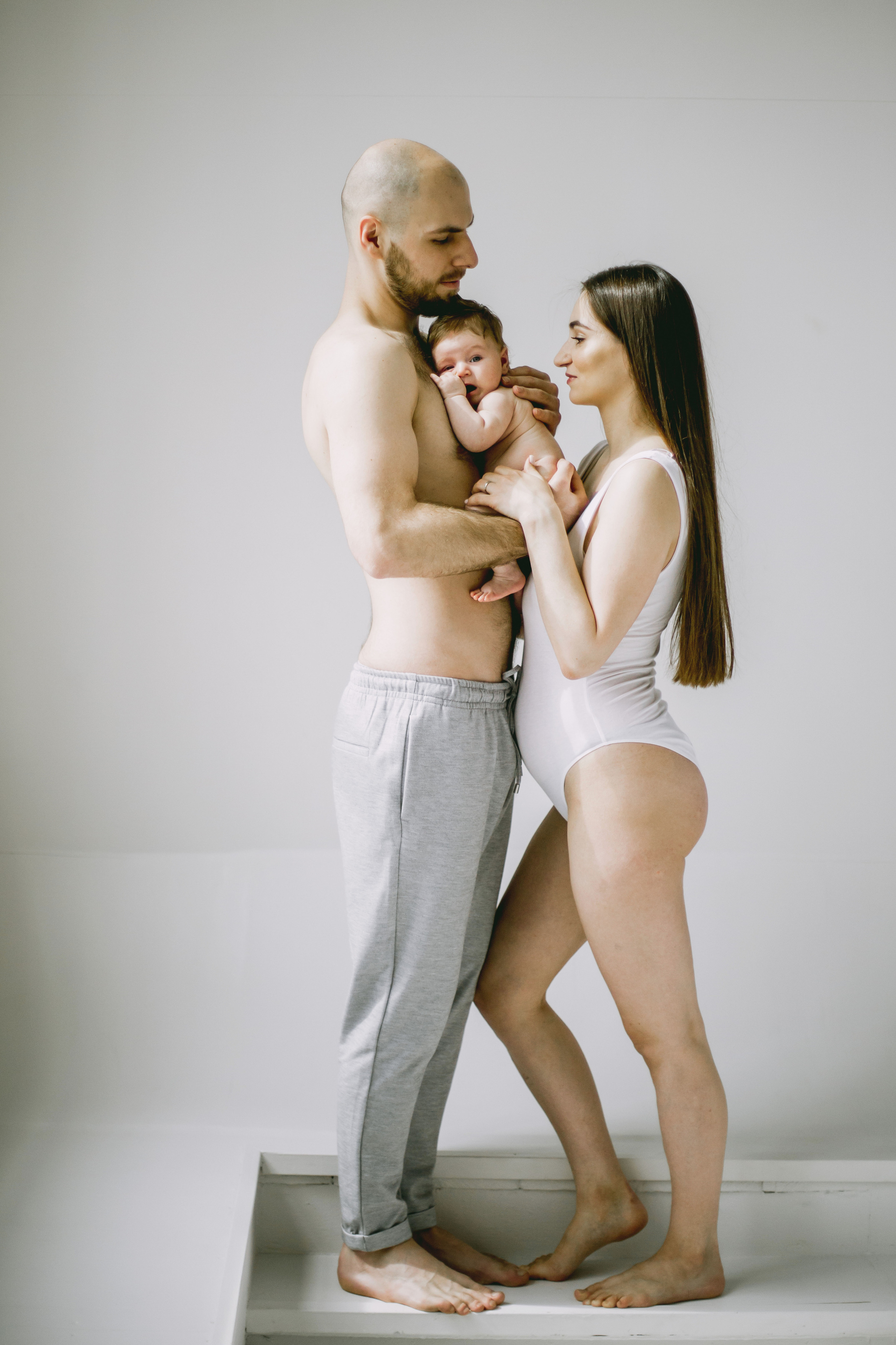Первая семейная фотосессия с Василисой. Свадебный фотограф Краснодар