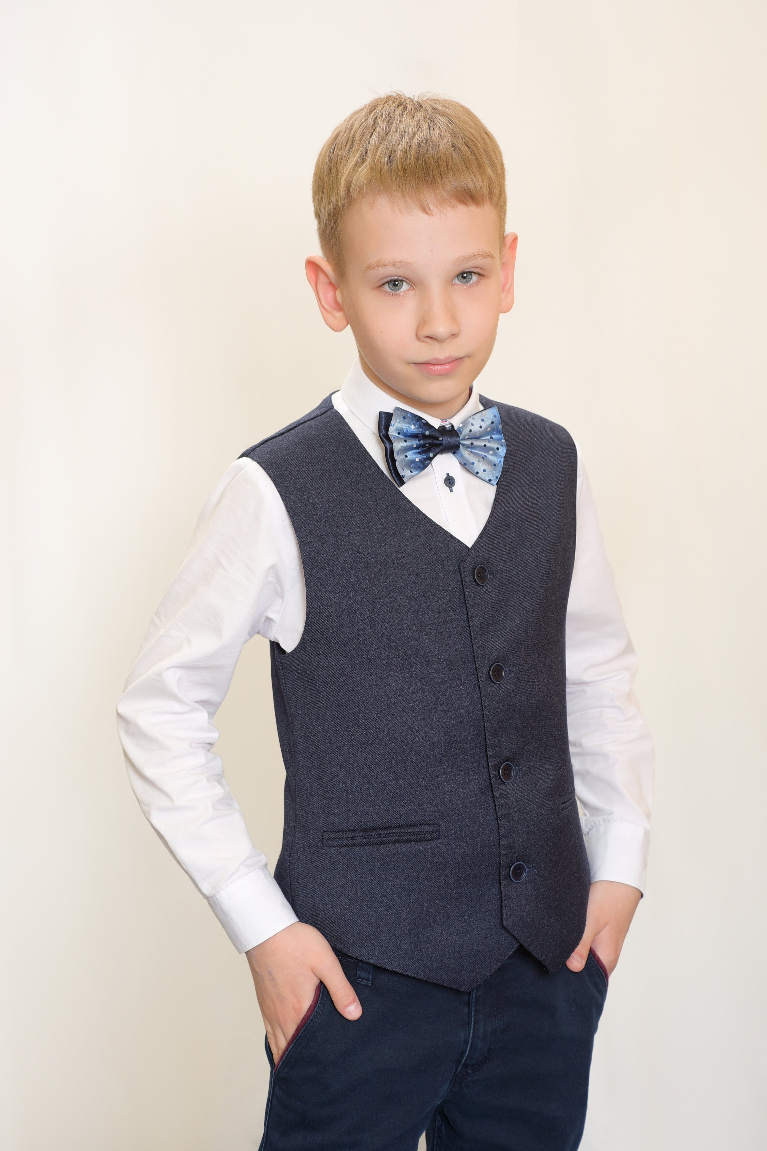 Гимназия № 4. Выпускные альбомы в Бресте