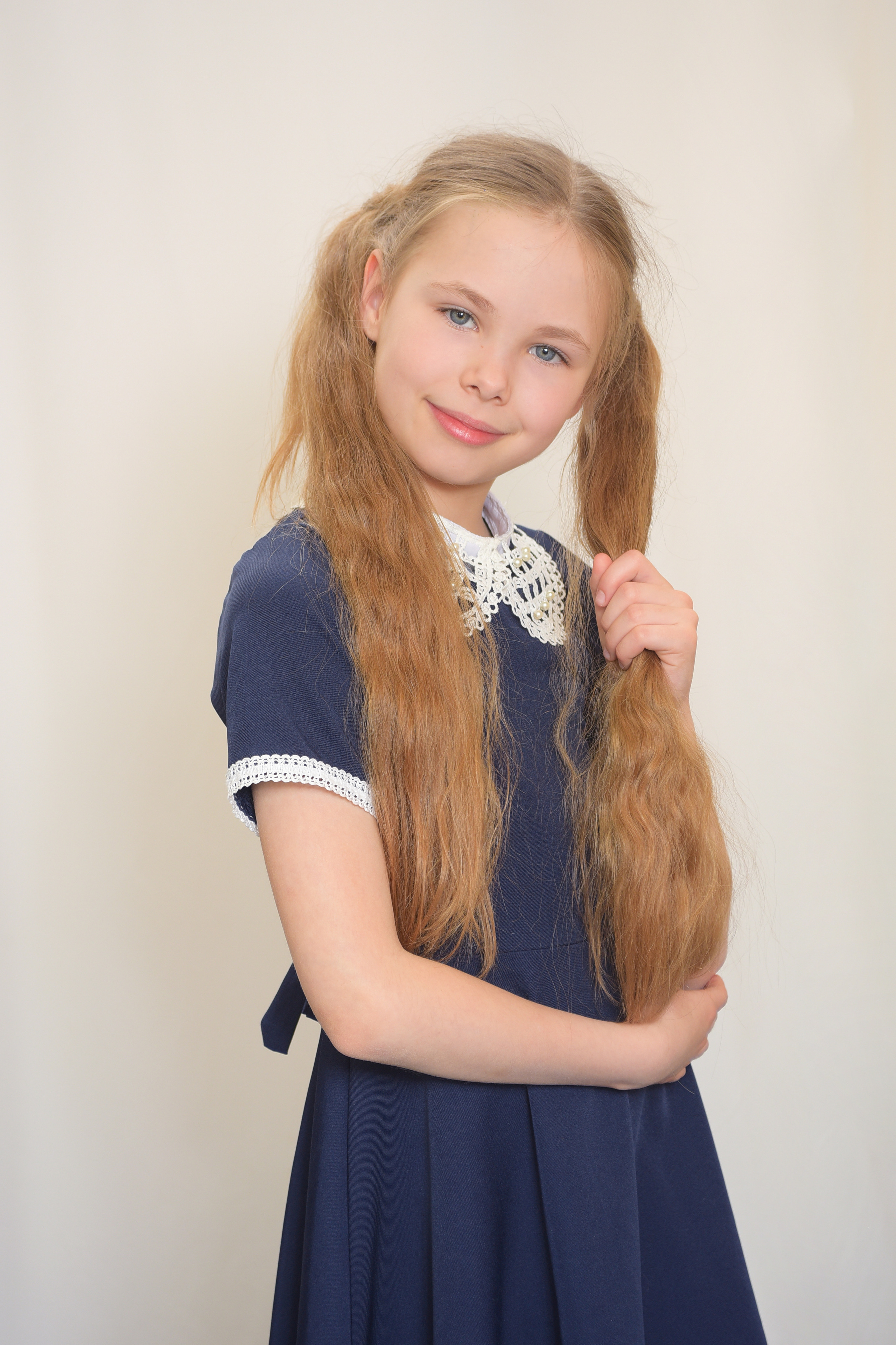 Гимназия № 4. Выпускные альбомы в Бресте