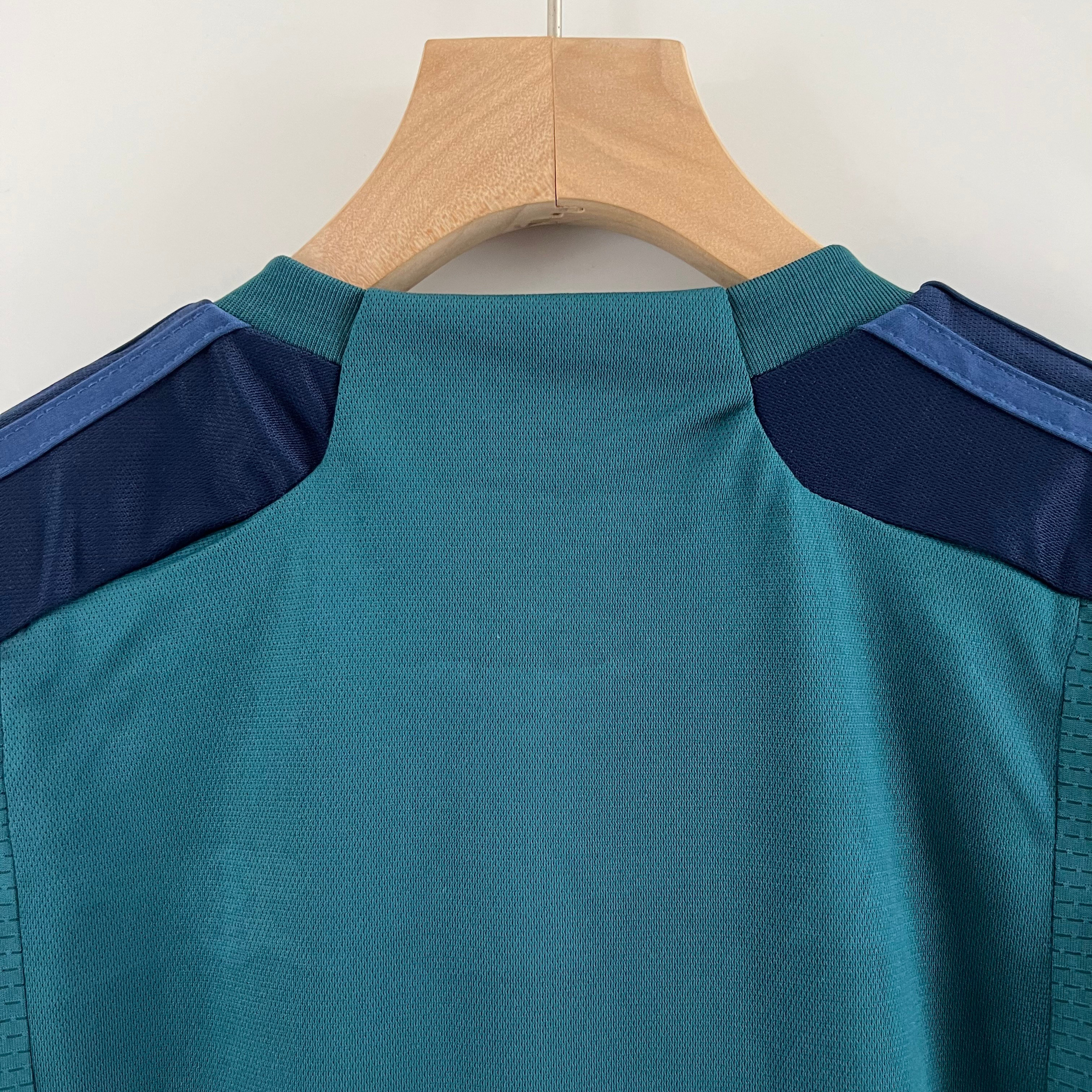 Выездная футбольная форма для детей Arsenal 2023 купить. Футбольный магазин — ssw_magazin