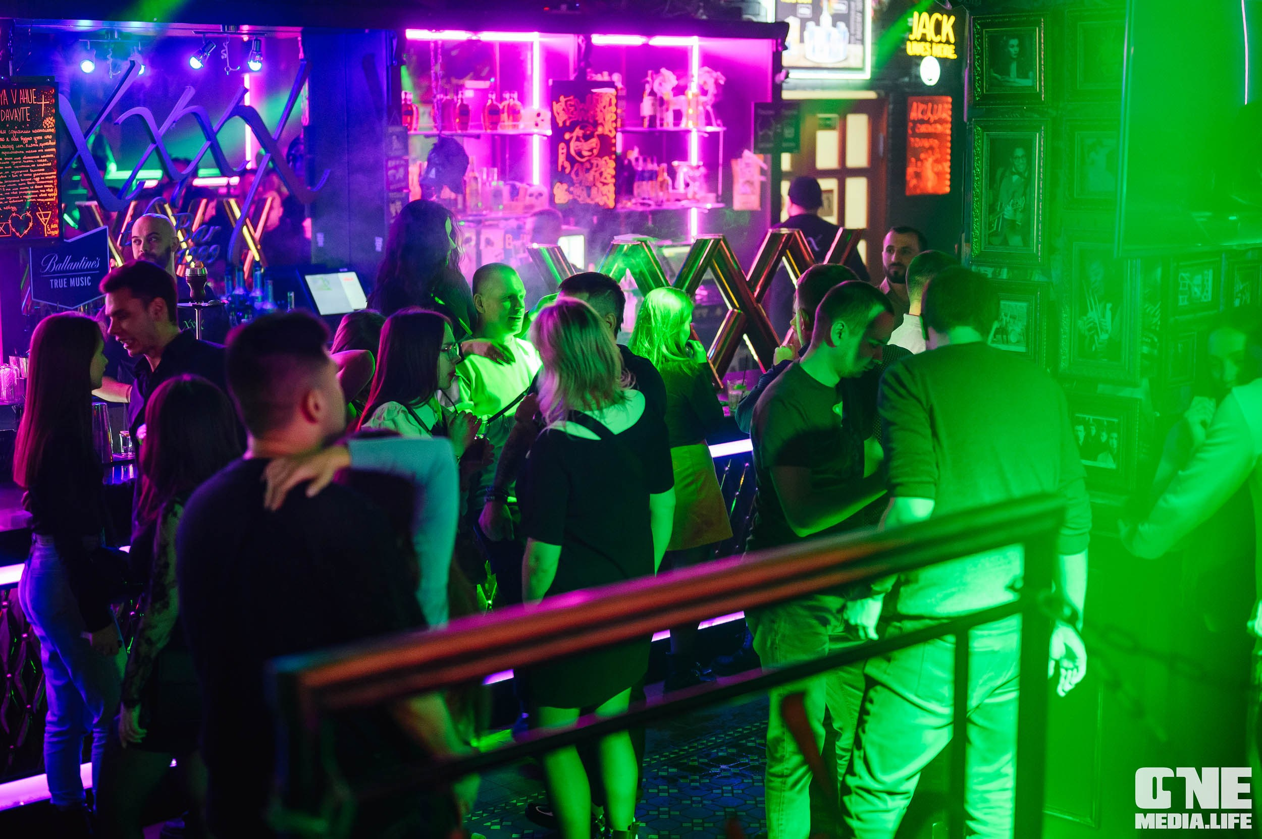 Фотоотчет из экстрим бара XxxX. One Media Life: фоторепортажи, фотоотчеты с мероприятий и заведений