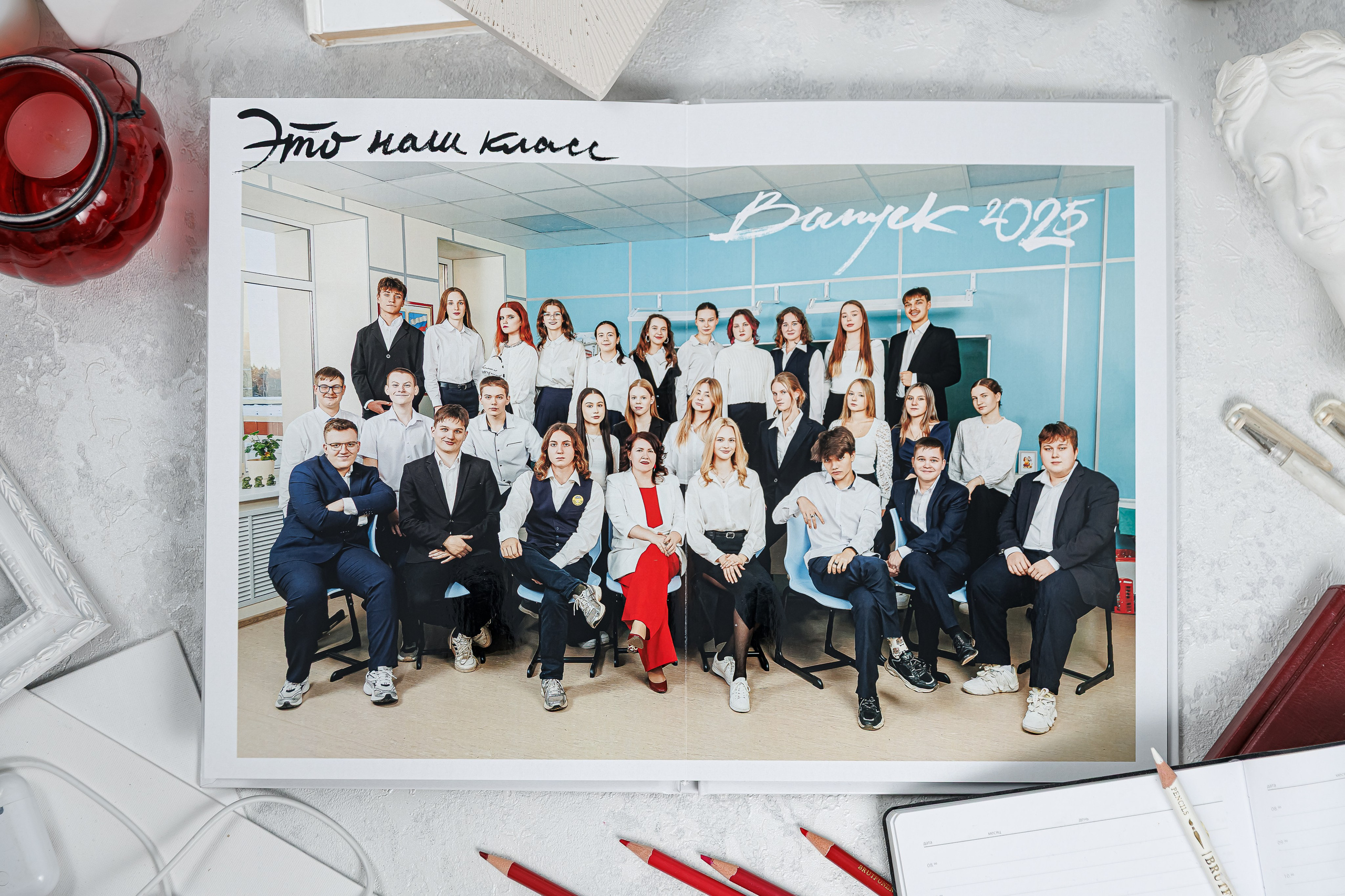 Выпускные альбомы общая информация. Семейный и детский фотограф Комина Елена, Власиха, Одинцово