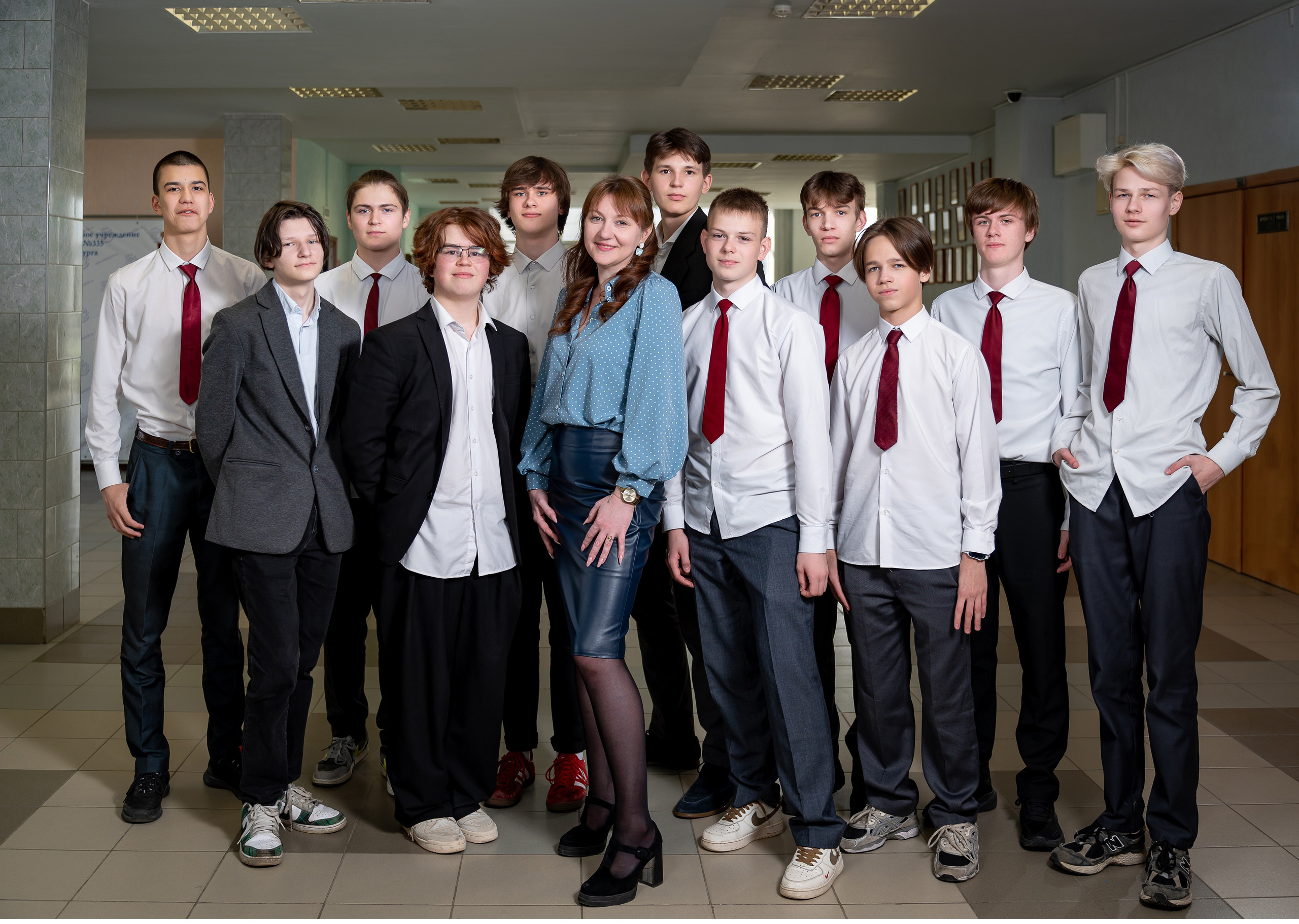 9-11 КЛАСС! АЛЬБОМ L 3900 РУБ. Мастерская детской фотографии