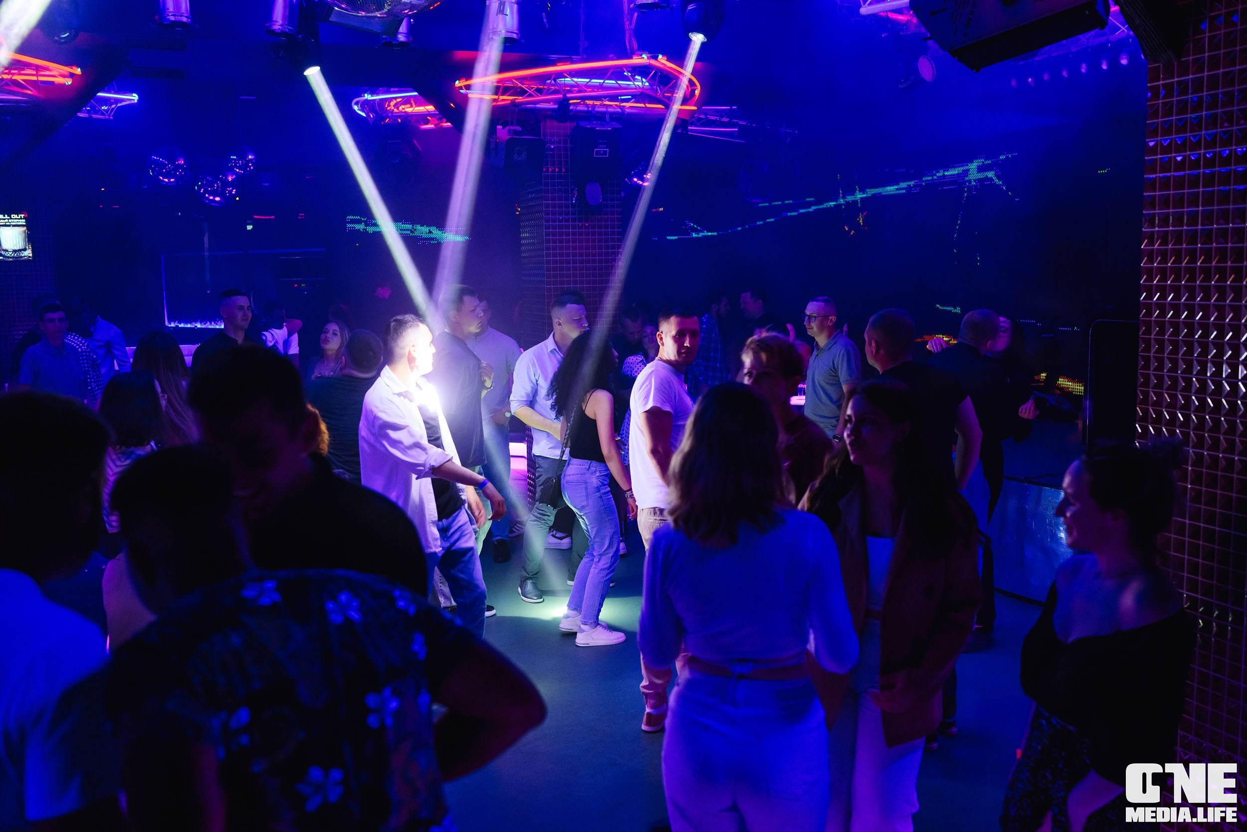 Фоторепортаж из РК Планета. One Media Life: фоторепортажи, фотоотчеты с мероприятий и заведений