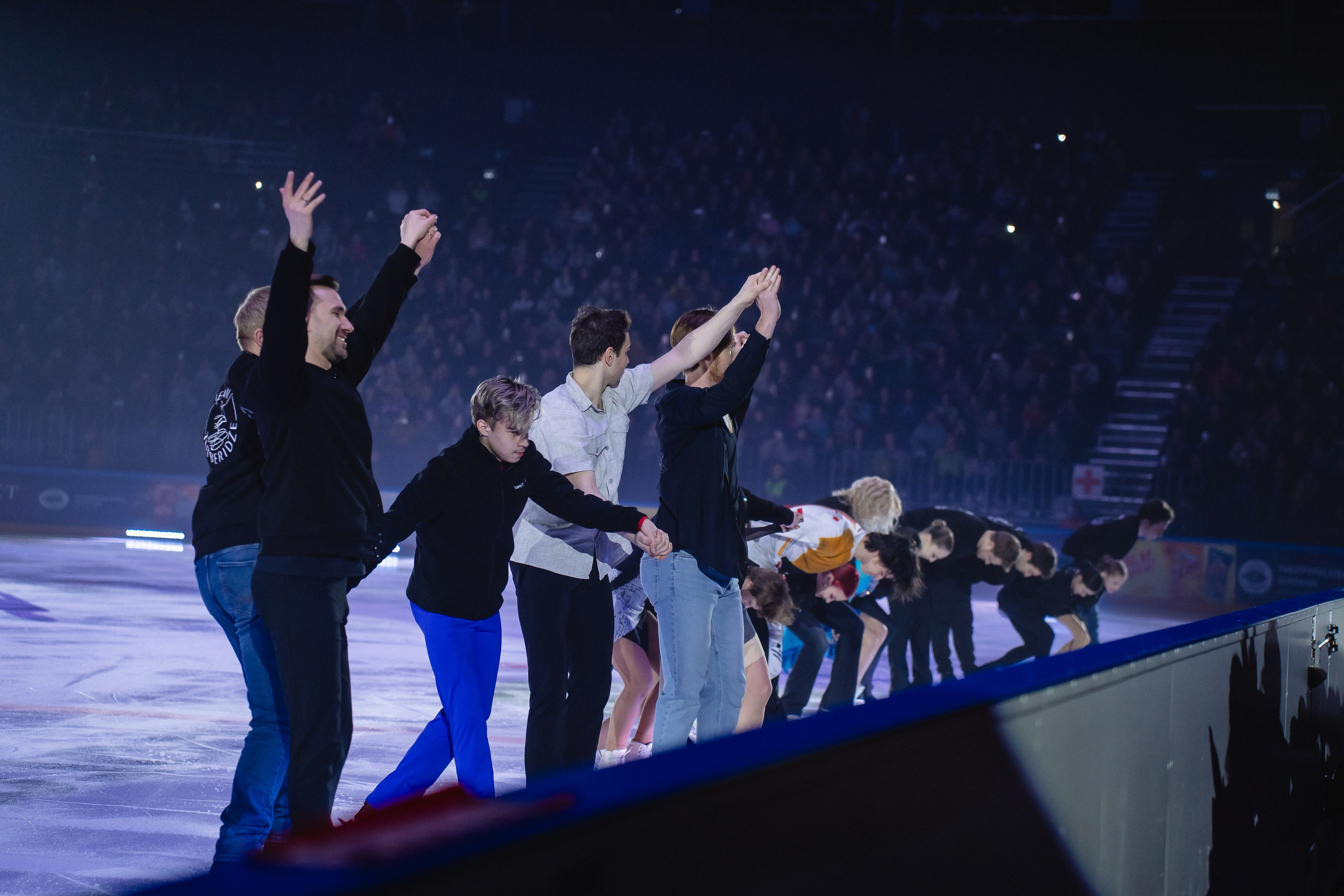 Шоу «Чемпионы на льду» в Новосибирске. Воробьева Ксения — Спортивный и танцевальный фотограф Новосибирск