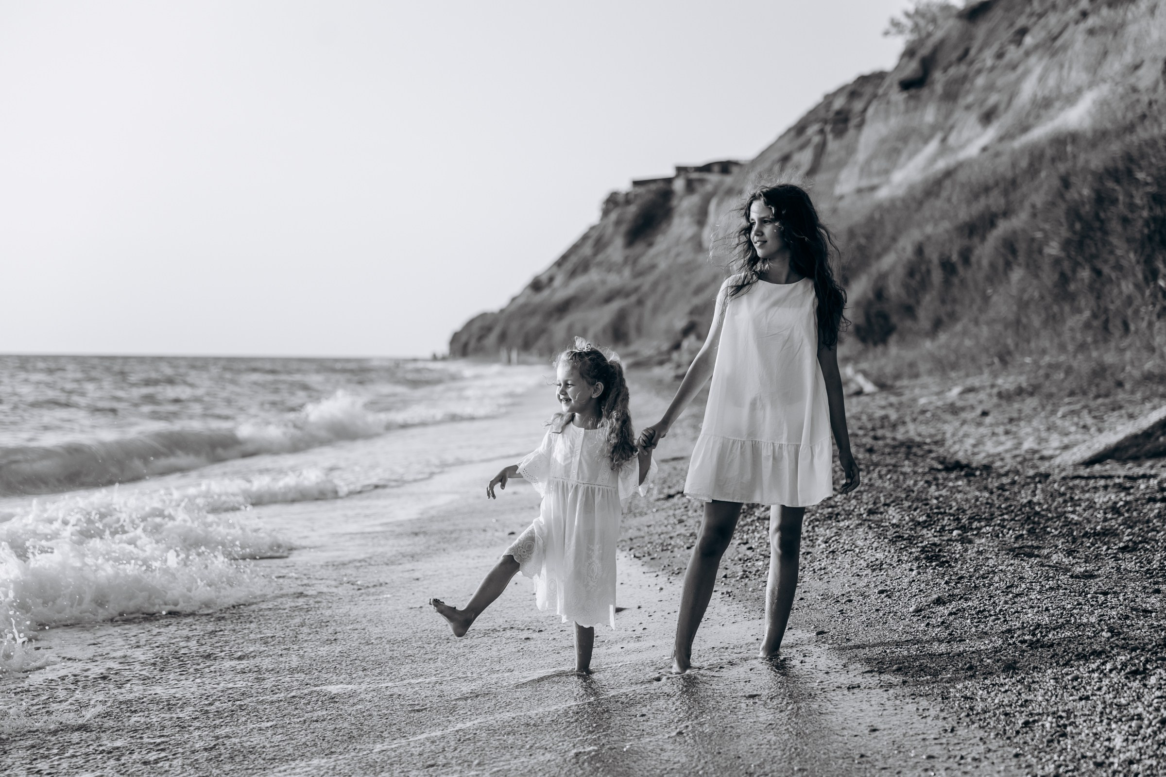 Ксения и её большая семья. Фотограф в Крыму — Федор зайцев. Свадебная, семейная и портретная съёмка. Фотографии для контента, для бизнеса. Корпоративная съёмка