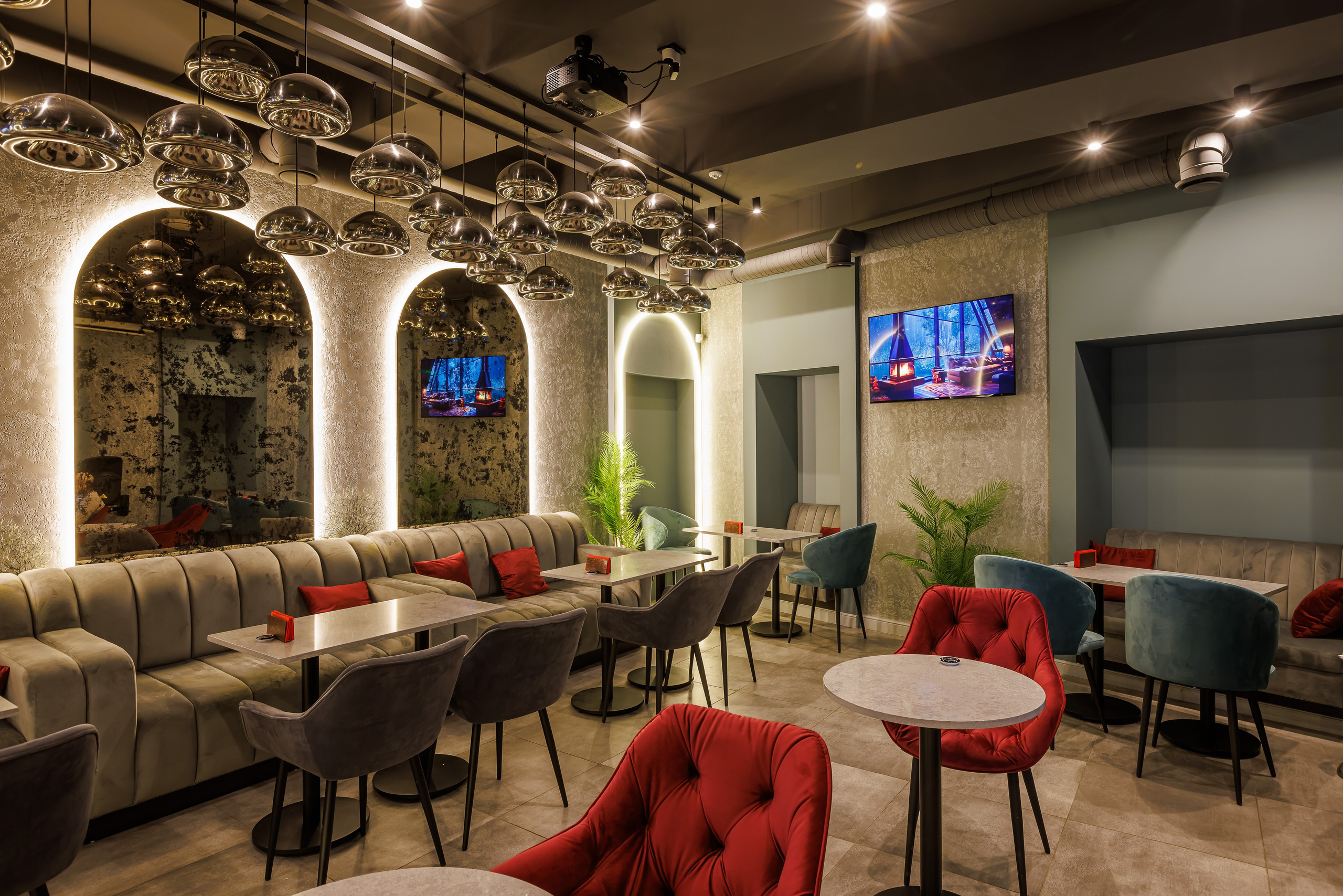 Интерьерная фотосъёмка кафе, ресторанов и баров в Москве. Интерьерный фотограф Дмитрий Медведев. Фуд-фотограф в Москве Дмитрий Медведев. Фуд-фото и контент для ресторанов, кафе и баров