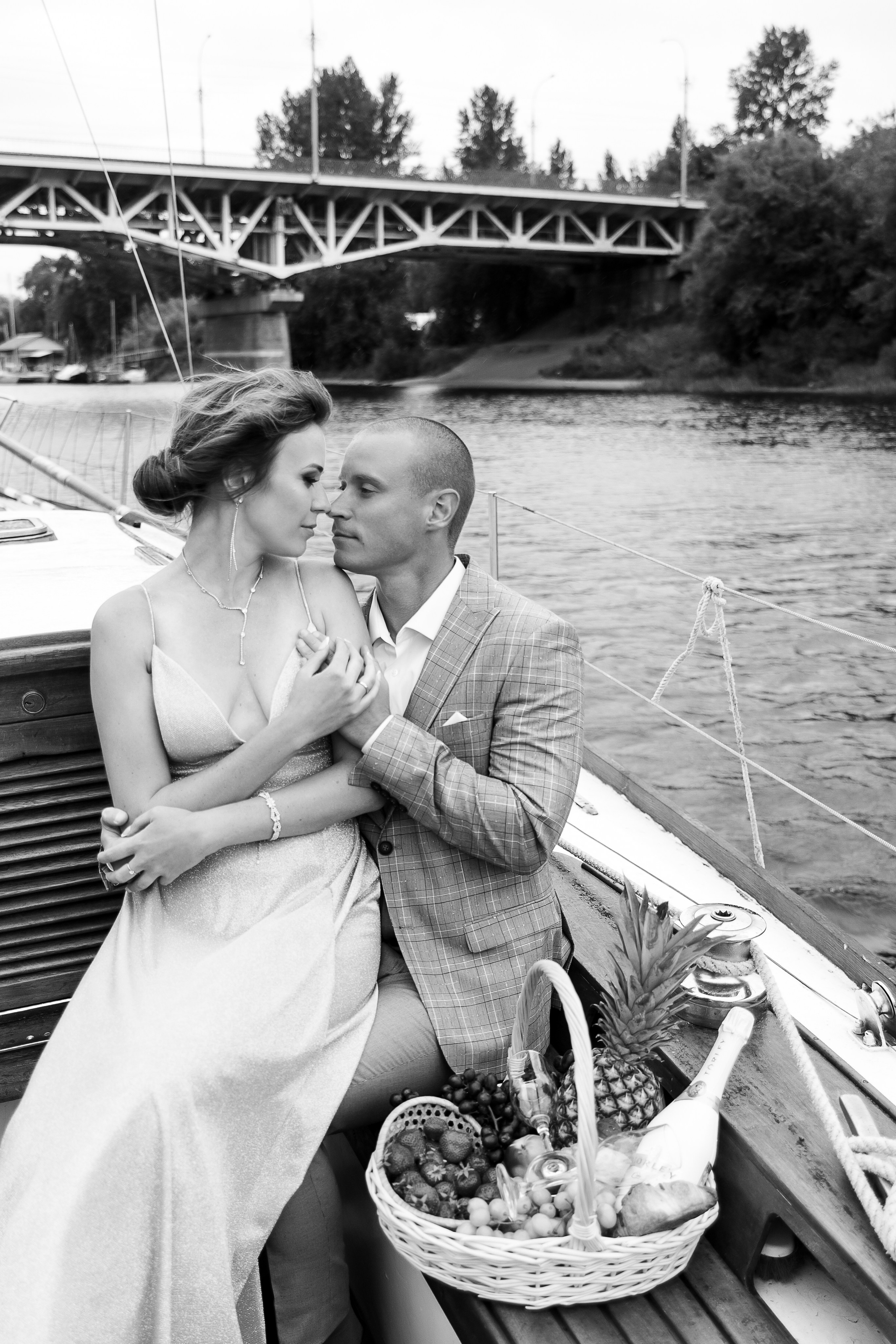 Фотограф на свадьбу в Твери и Тверской области. Свадебный и семейный фотограф в Твери и Тверской области