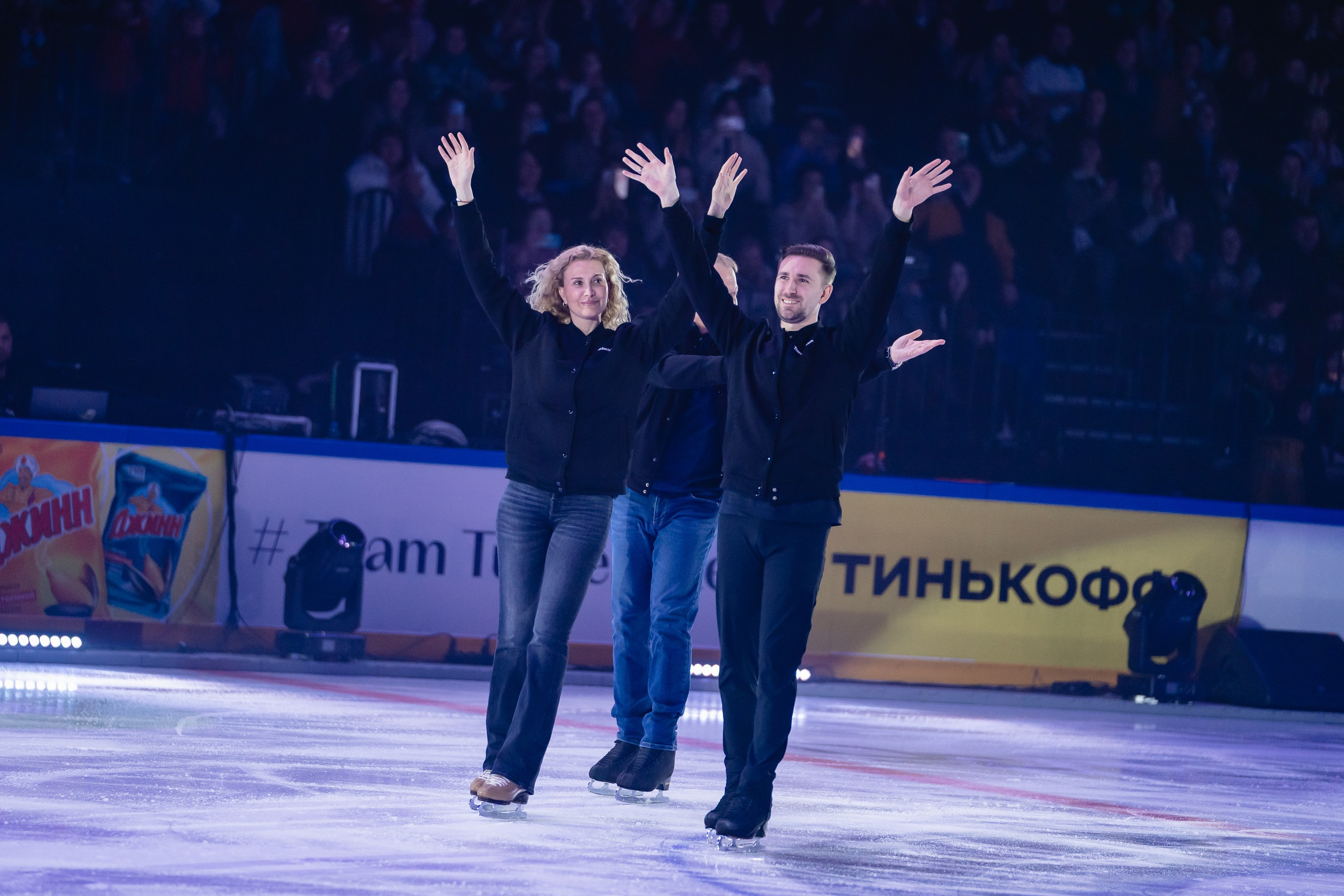 Шоу «Чемпионы на льду» в Новосибирске. Воробьева Ксения — Спортивный и танцевальный фотограф Новосибирск