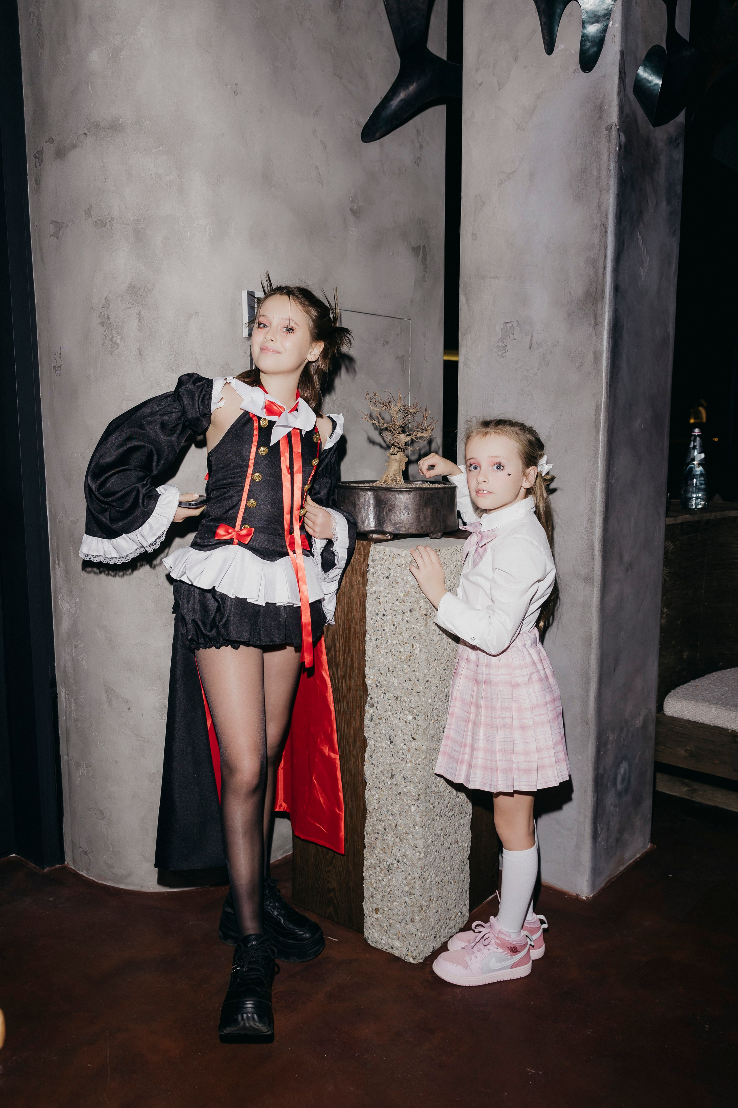 День рождения Ирины Зарьковой, IKURA, Moscow. «Птичка на проводе»: информационный портал в Москве