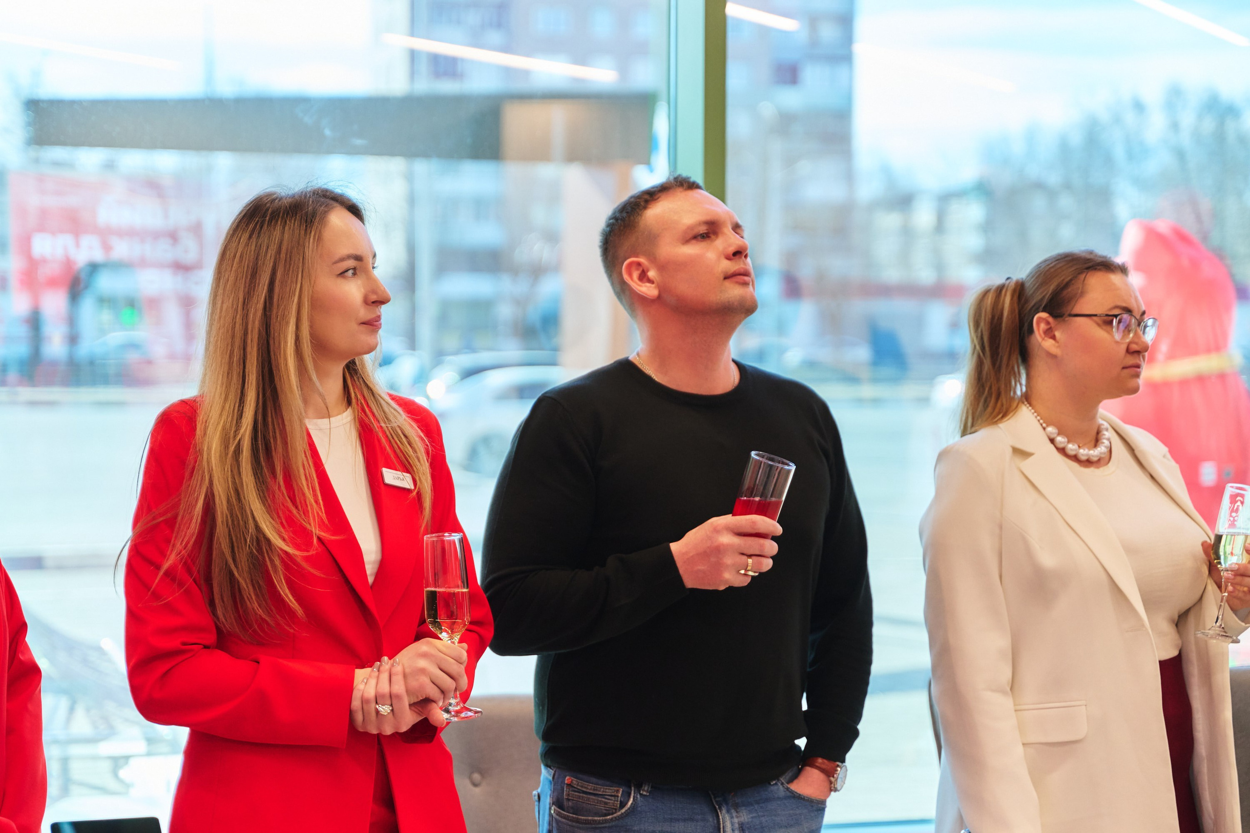 Альфа банк г. Иваново — открытие второго отделения. Фотограф в Иваново: Каталожная съемка одежды и постельного белья, Wildberries