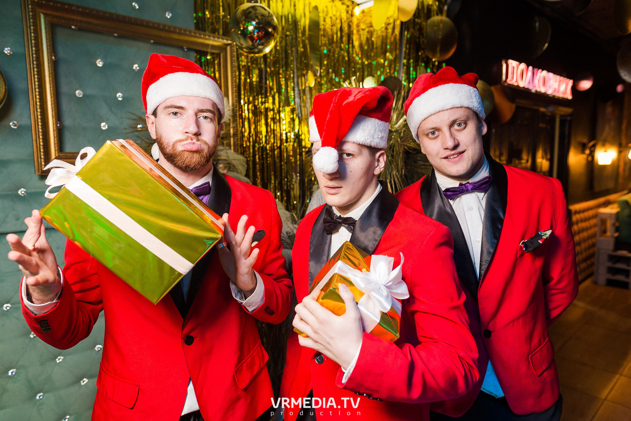 ФОТОГРАФ И ВИДЕООПЕРАТОР НА НОВОГОДНИЙ КОРПОРАТИВ 2021