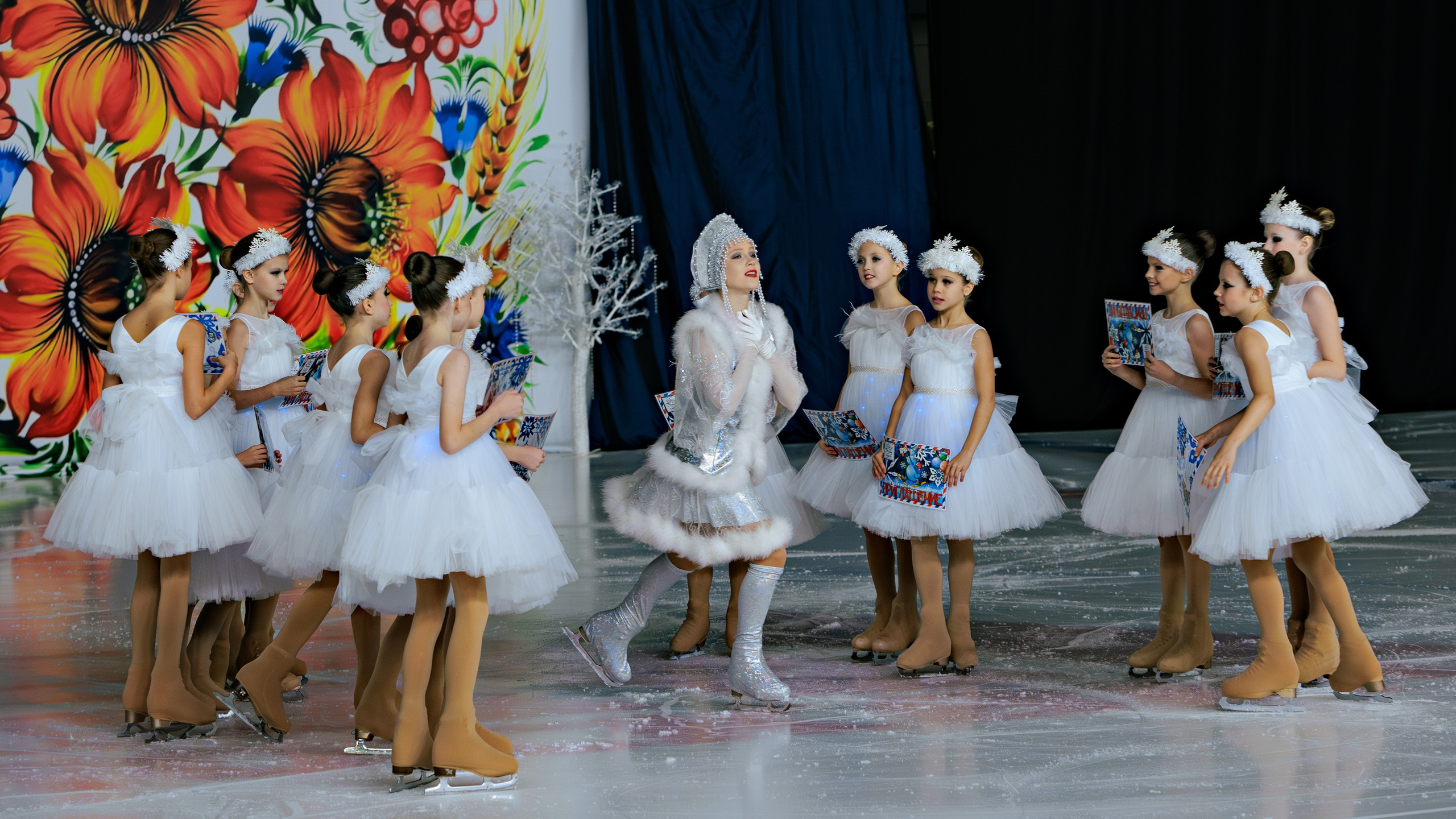 Детский театр на льду «АЛЕКО». Выпускные альбомы и школьный фотограф в Подольске, Троицке, Щербинке, Москве и Московской области