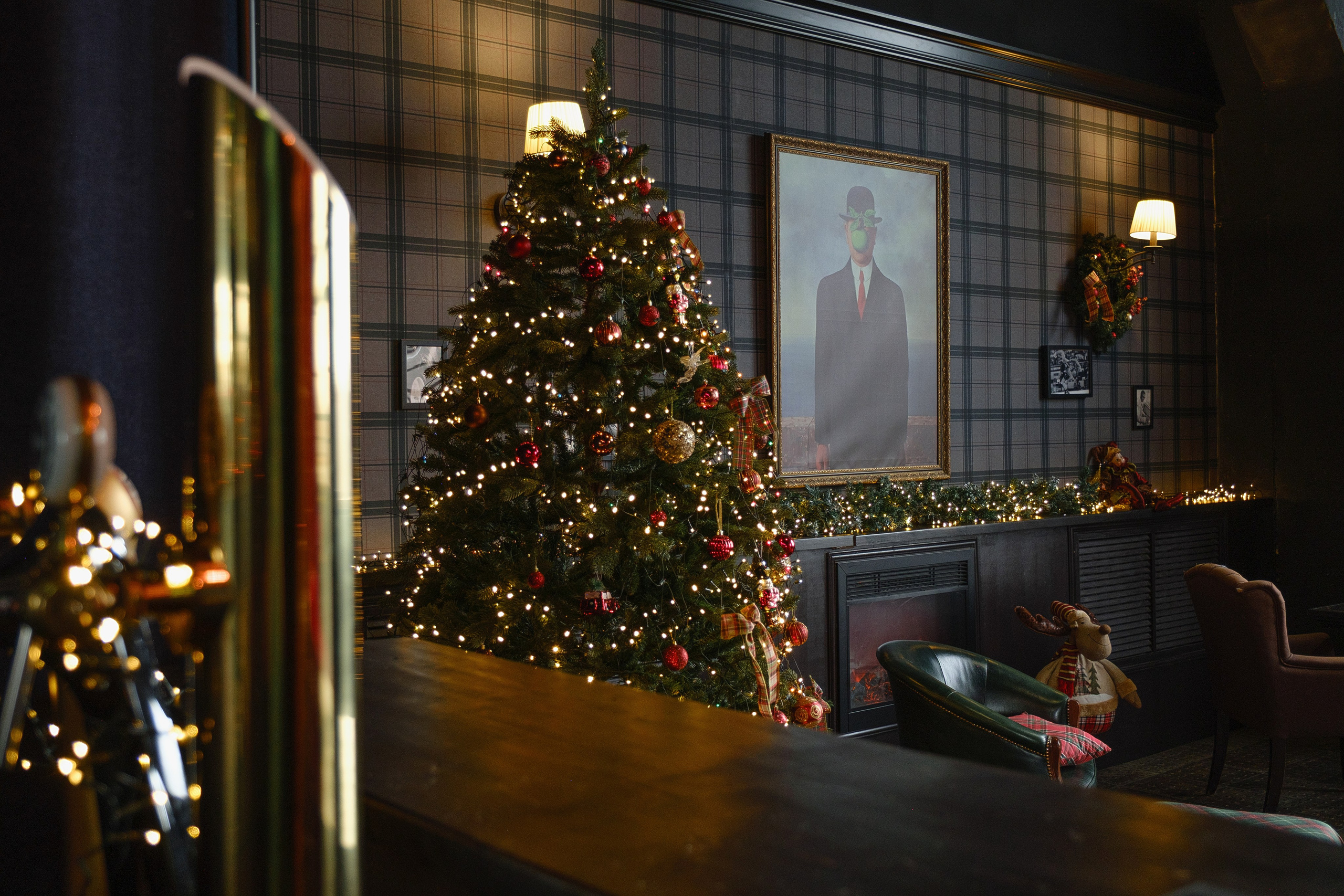 Павильон № 1 Кинобар от Новогодний 1500 руб. час. 5loft Фотостудия в Ижевске