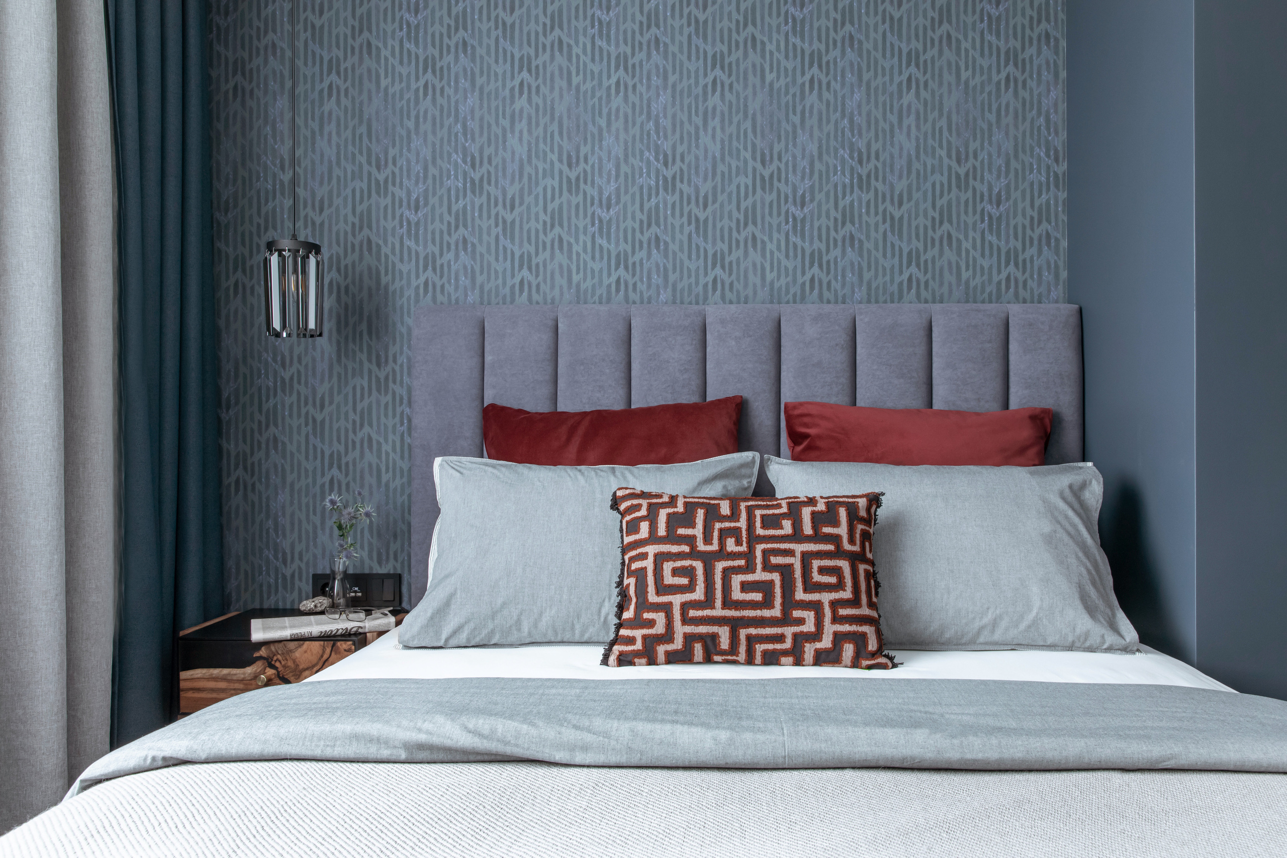 Северные контрасты. Квартира 51 м² в Санкт-Петербурге.