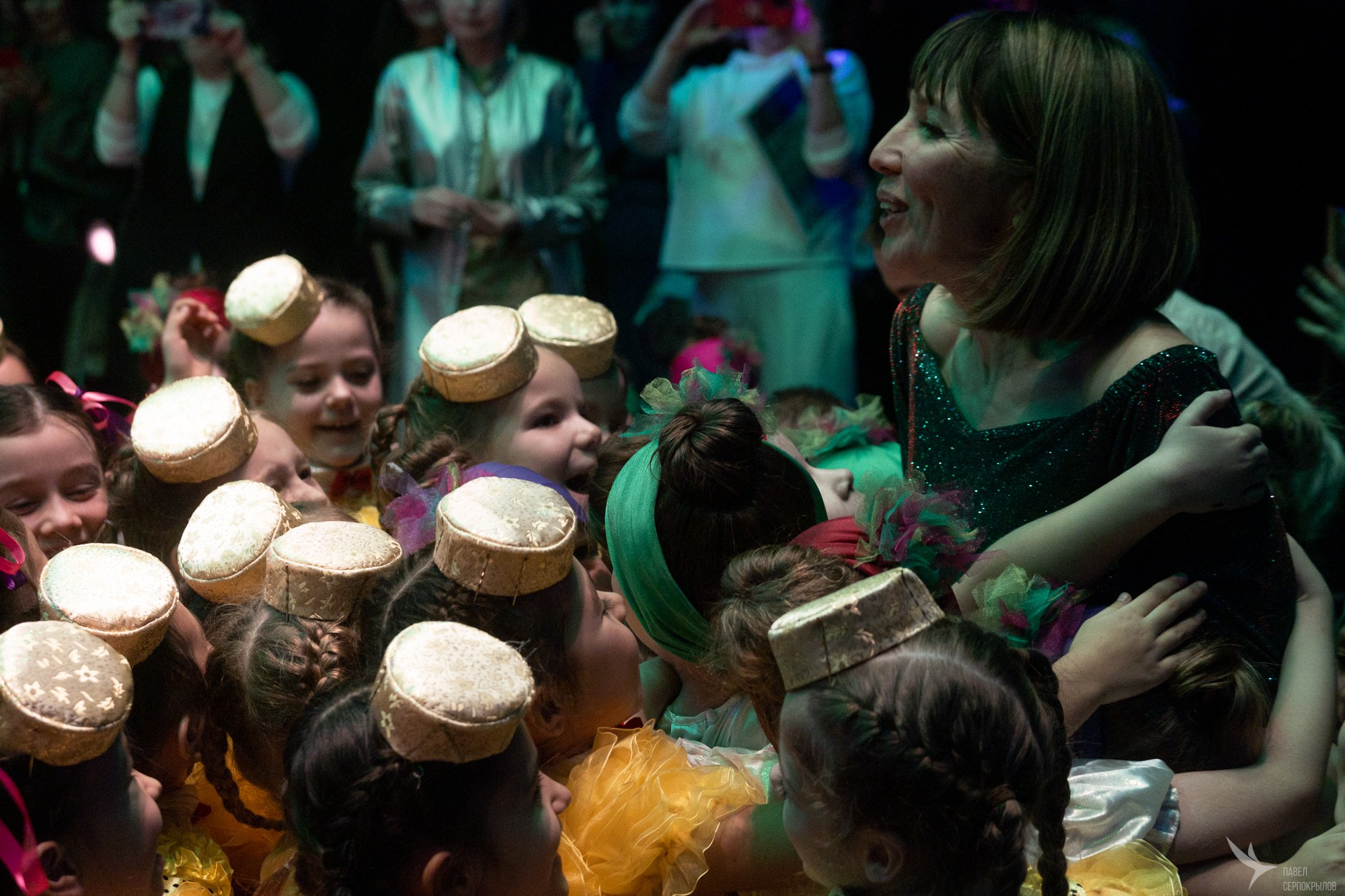 Юбилейный концерт студии эстрадного танца «Изумрудный город». Репортажный фотограф в Казани Павел Серпокрылов