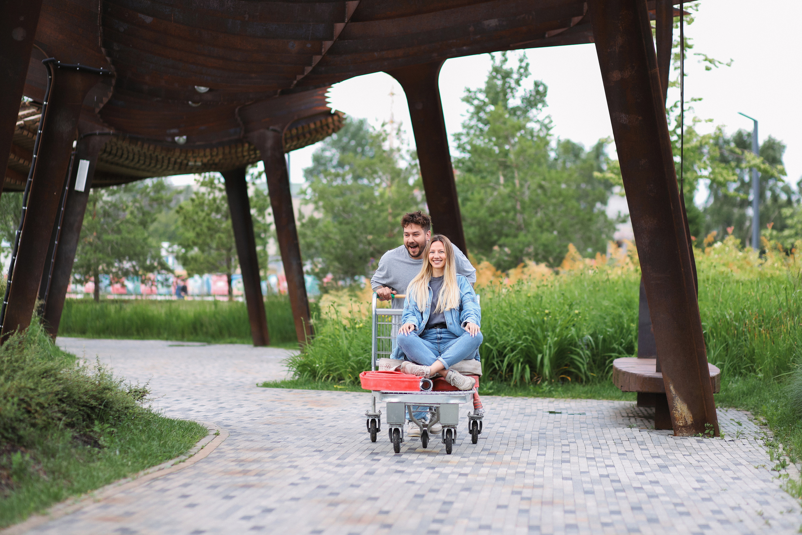 Lovestory Лёша & Аня, Веня & Бармалей в Тюфелевой Роще. Портретный и семейный фотограф в Москве Мария Рослякова