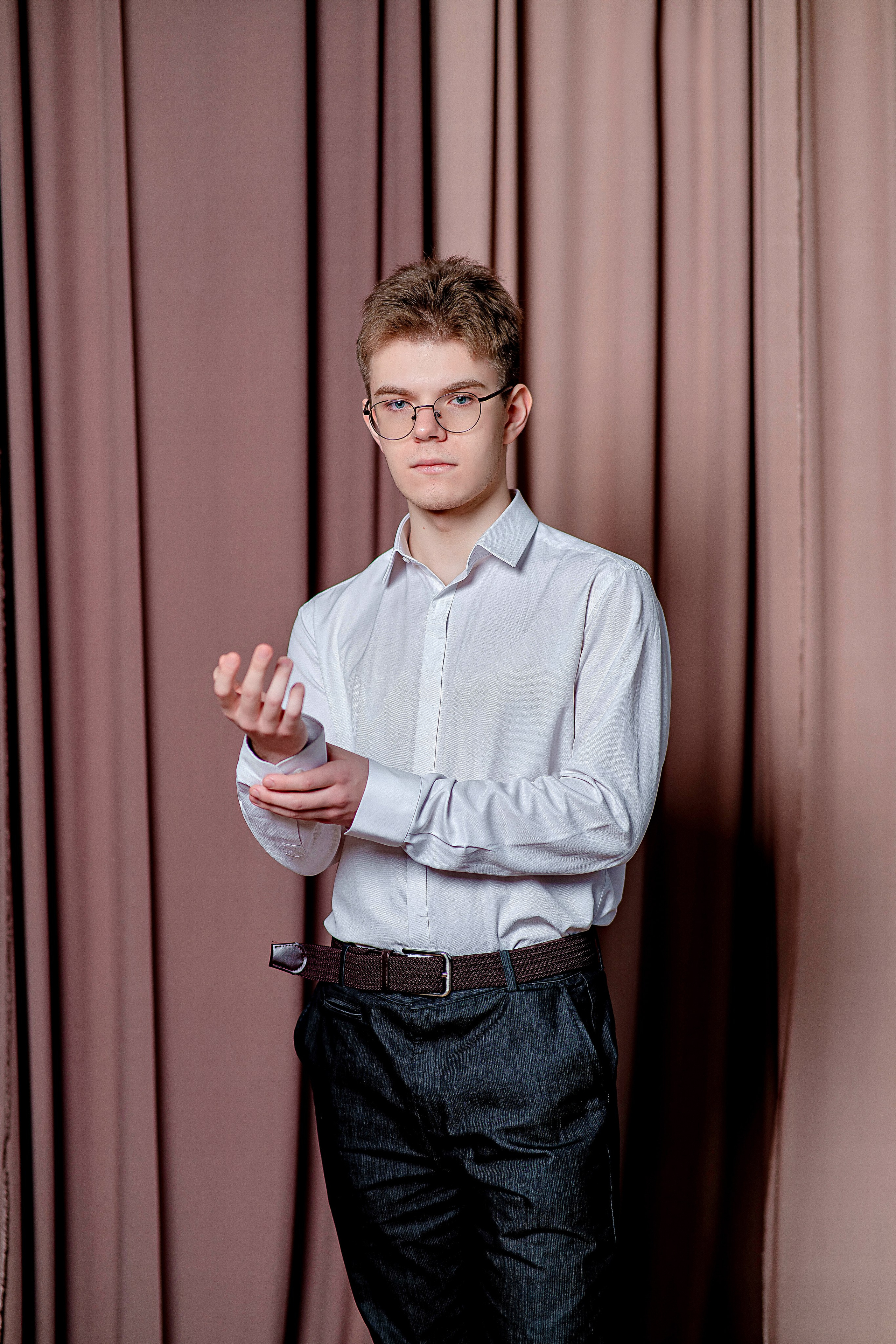 Выпускные (школьные) альбомы (книги) в Ростове-на-Дону. Современные Выпускные Альбомы в Ростове-на-Дону