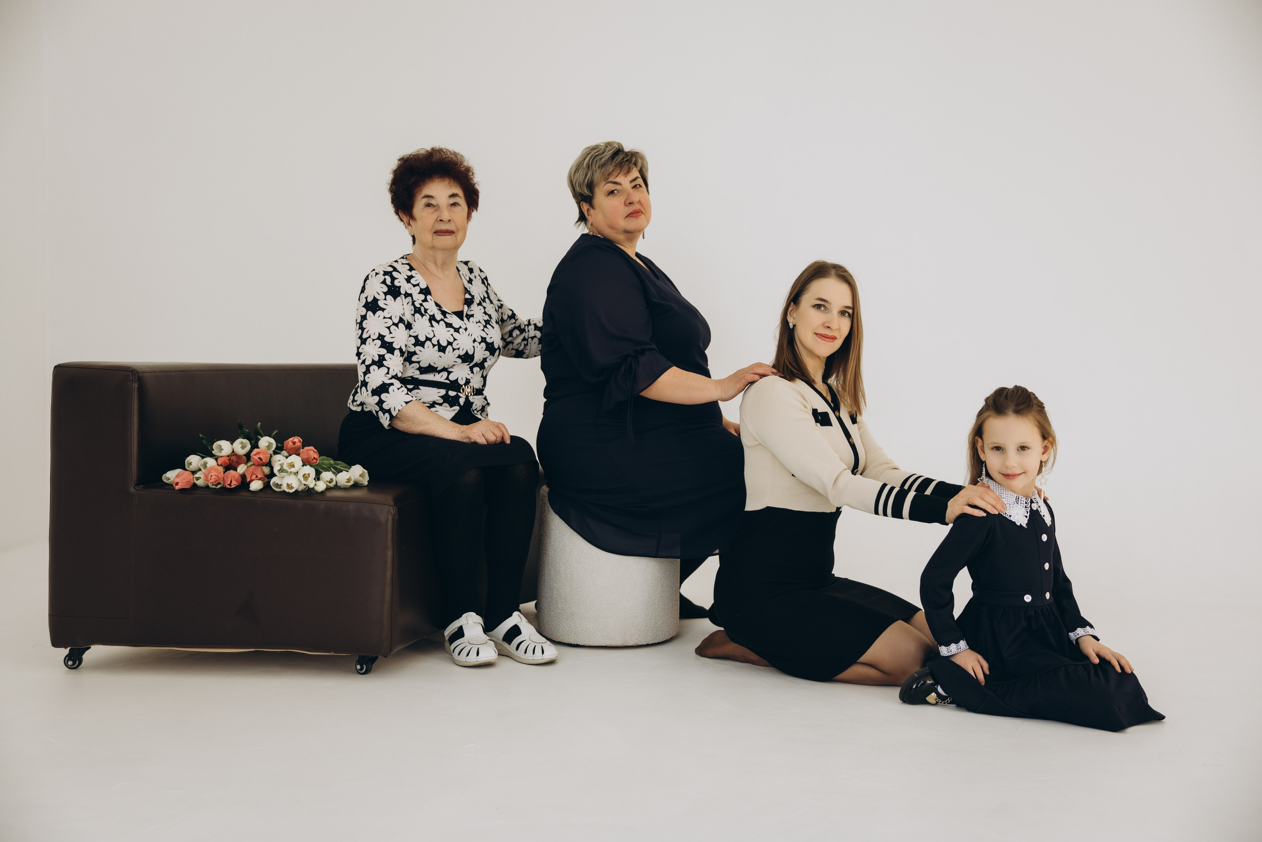 4 поколения. Свадебный, семейный фотограф в Иркутске Светлана Макаричева