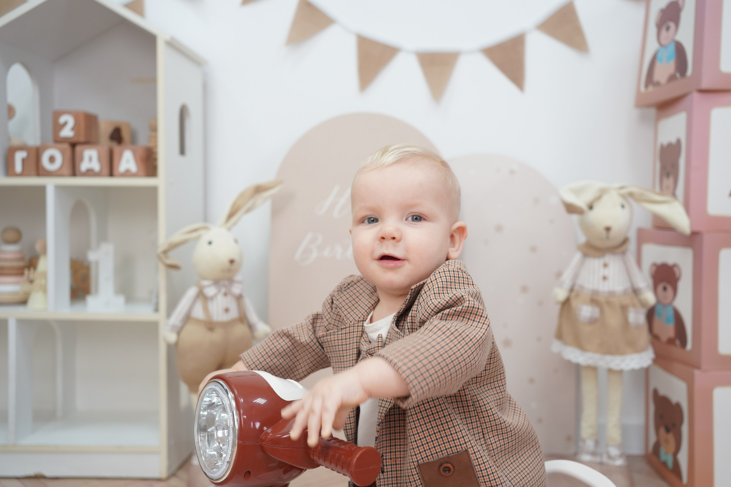 Фотосессия на Годик для Мальчиков. Детская Фотостудия ГОДОВАСИКИ в Санкт-Петербурге фотосесия на годик