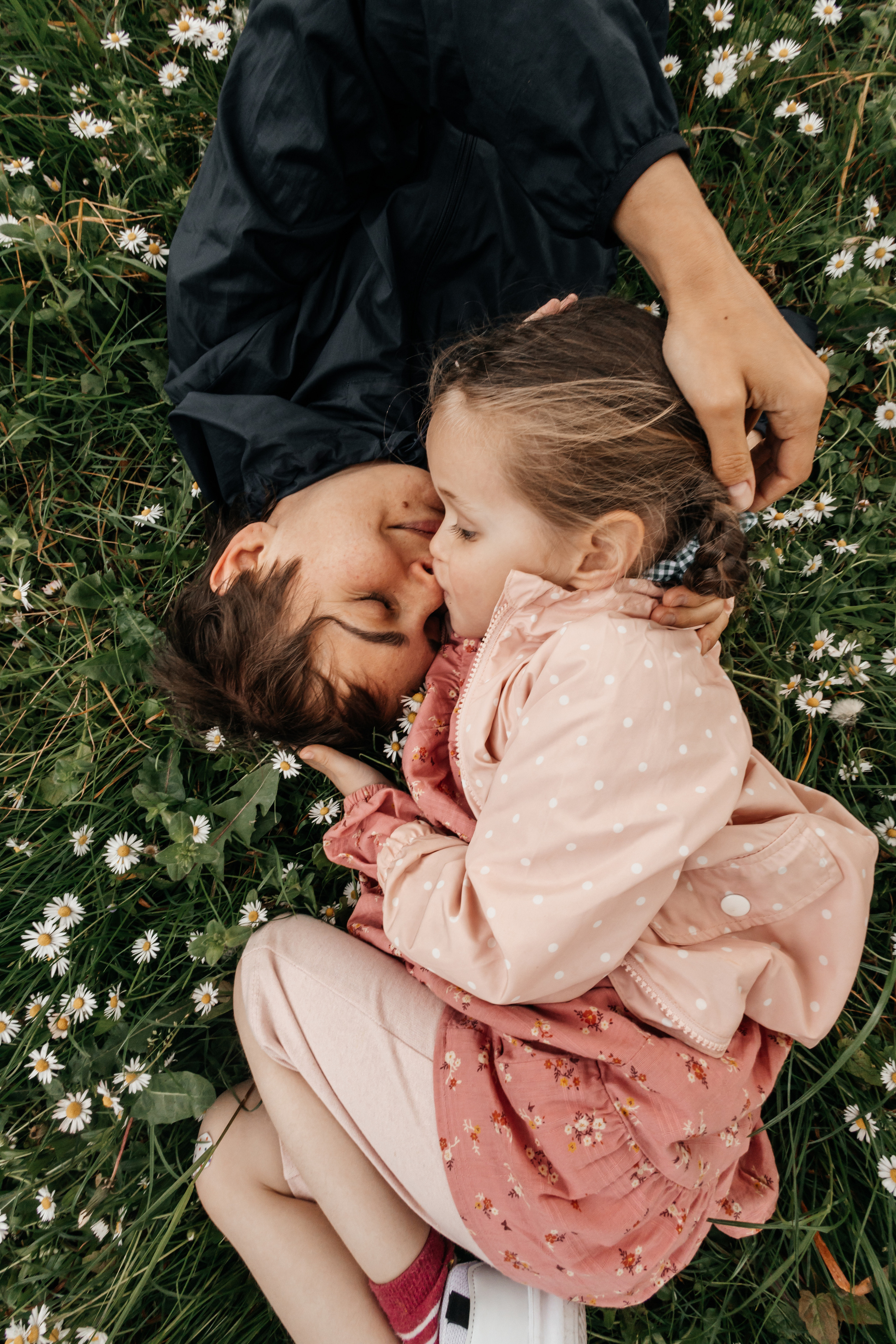 Family and kids photographer in Aberdeen UK Lyubov Popova