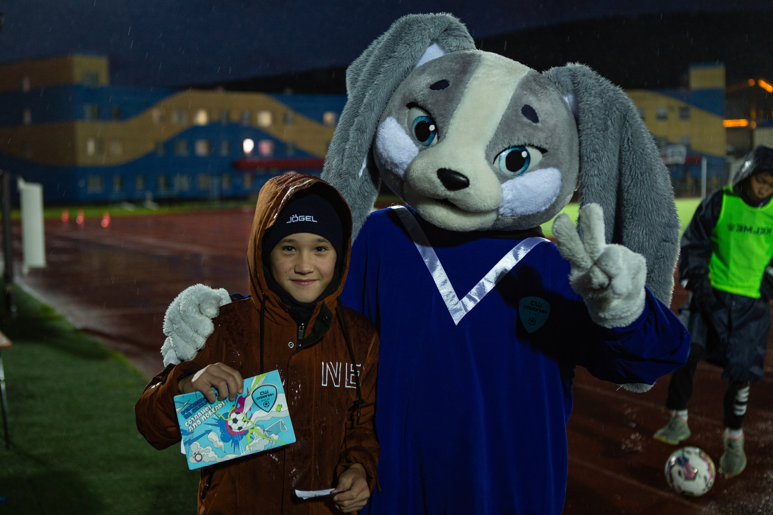 Матч юношеской футбольной лиги между командами СШ «Сахалин» и «СШОР № 1» (Комсомольск-на-Амуре) (U-18). Кутузов Евгений Фотограф в Южно-Сахалинске