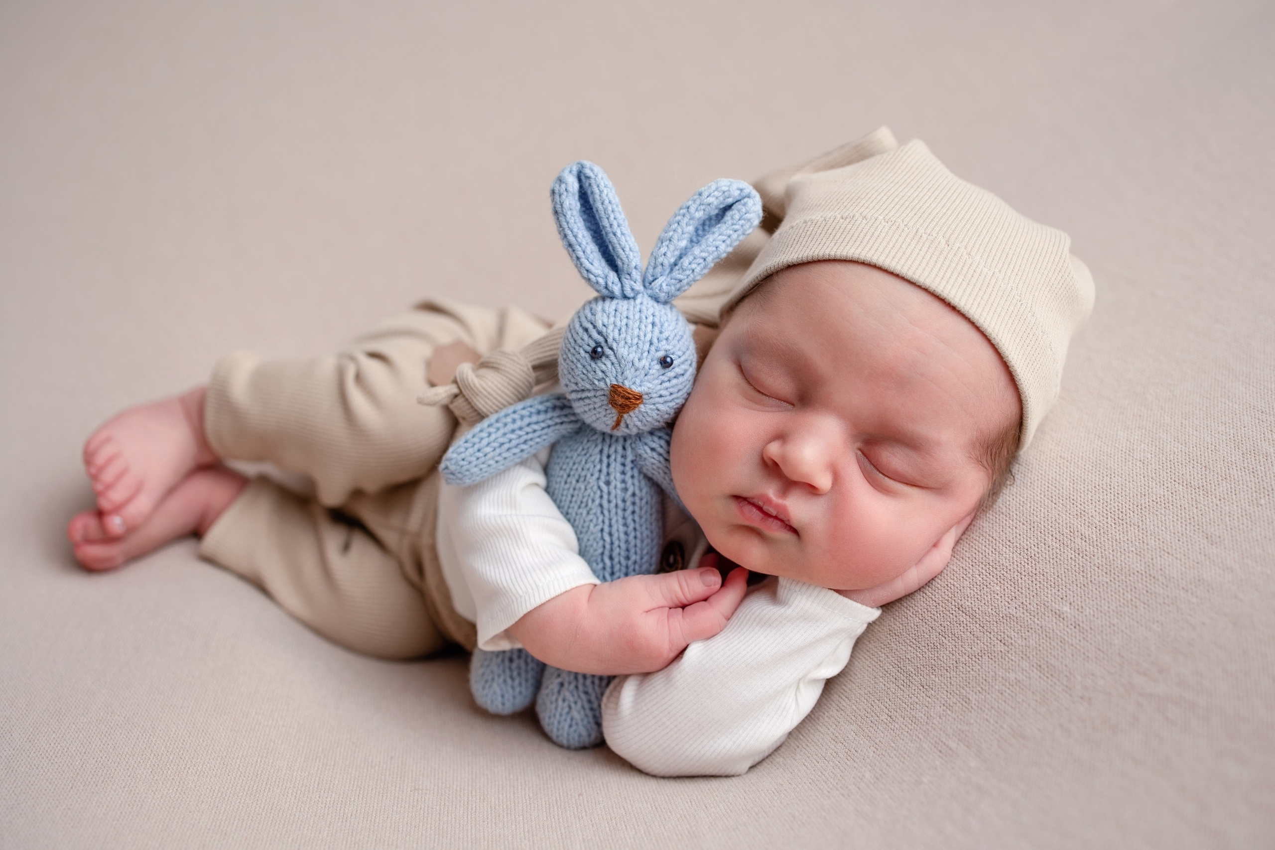 Фотограф новорождённых Минск — стоимость newborn фотосессии в Минске